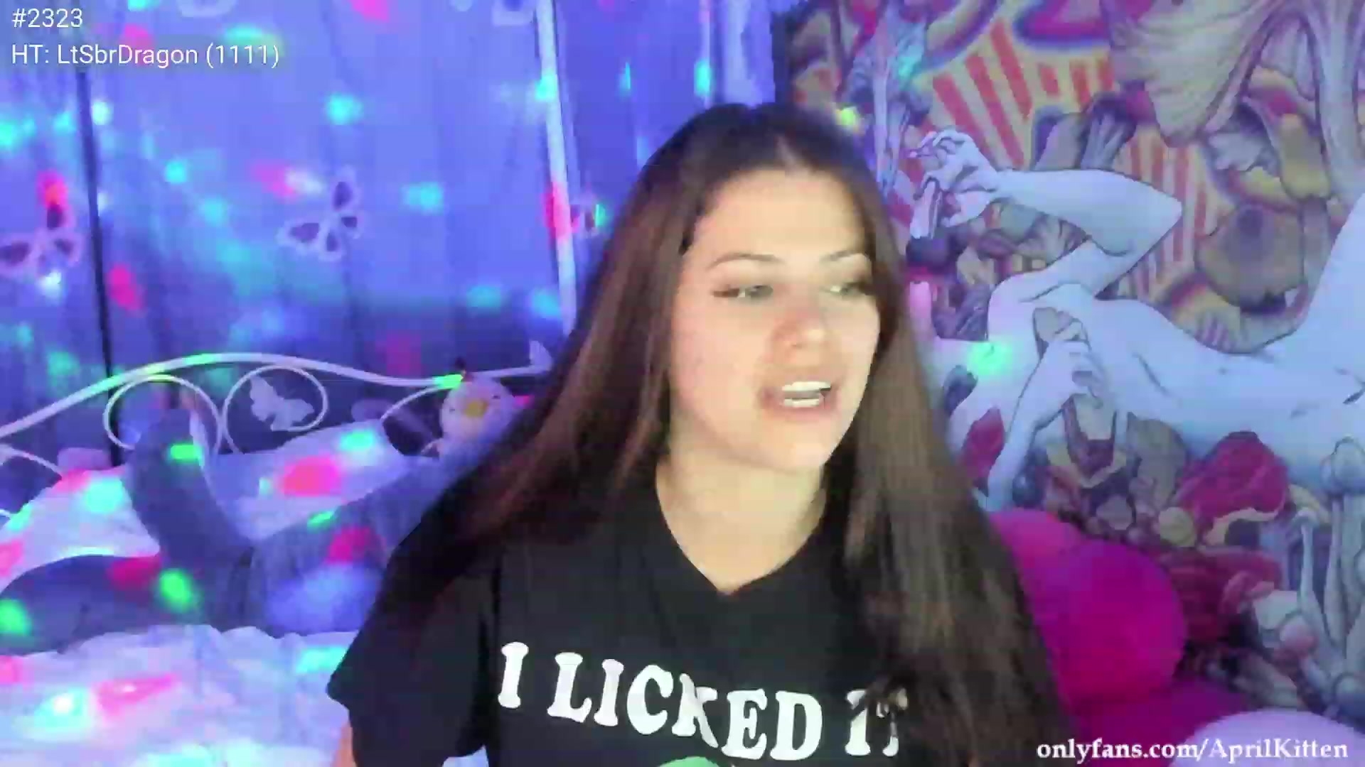 Gallery image thumbnail from April's myfreecams stream on, 06/27/2023, 07:43 image 19 of 20