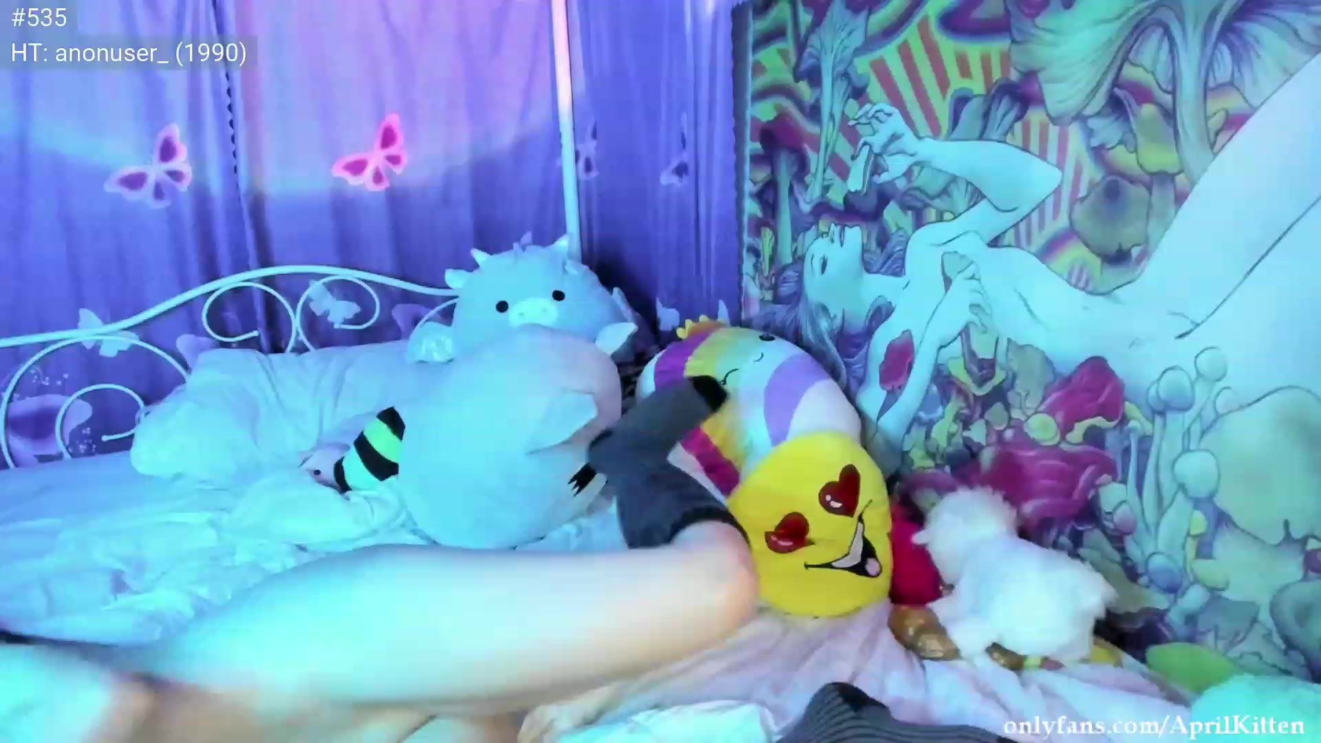 Gallery image thumbnail from April's myfreecams stream on, 07/03/2023, 08:36 image 10 of 20