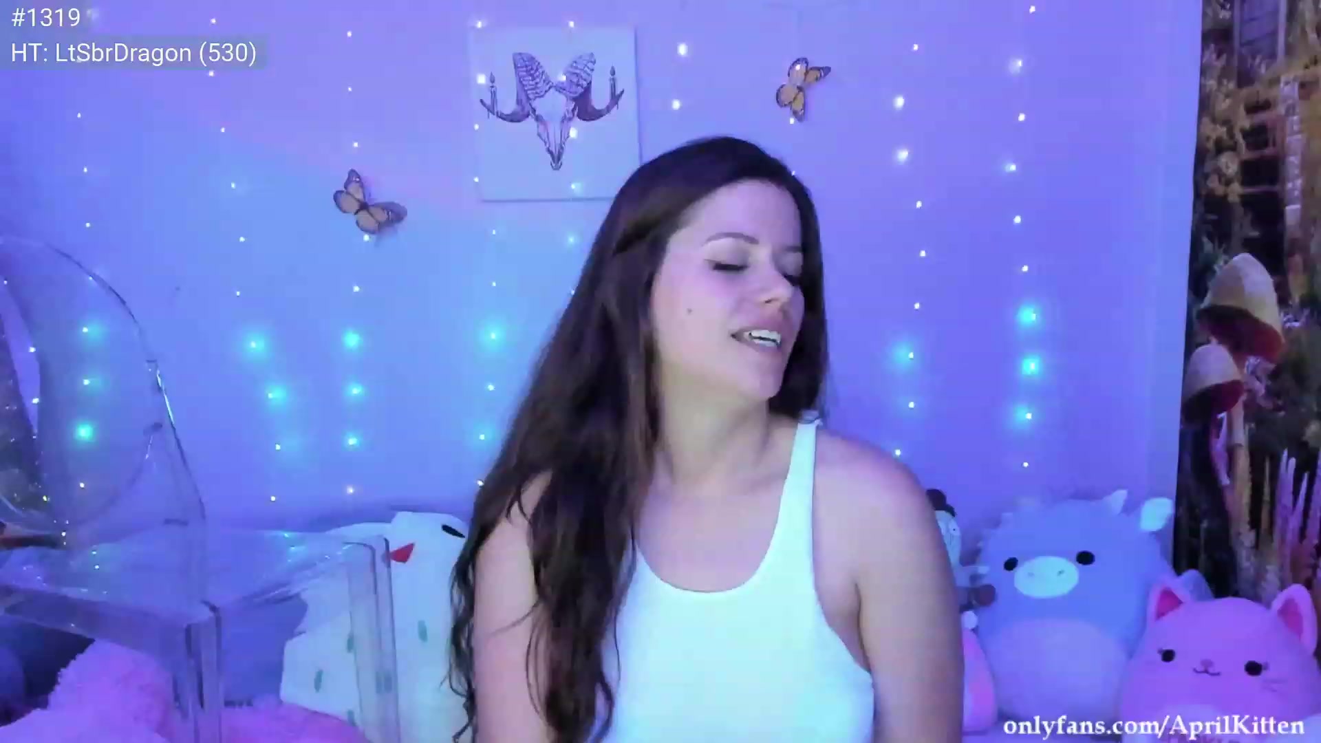 Gallery image thumbnail from April's myfreecams stream on, 07/21/2023, 06:36 image 2 of 20