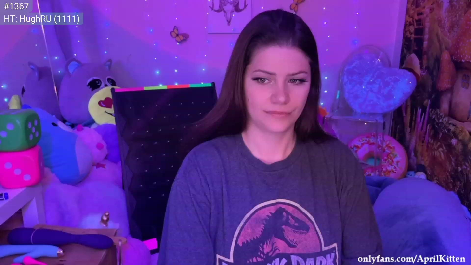 Gallery image thumbnail from April's myfreecams stream on, 07/26/2023, 04:47 image 11 of 20