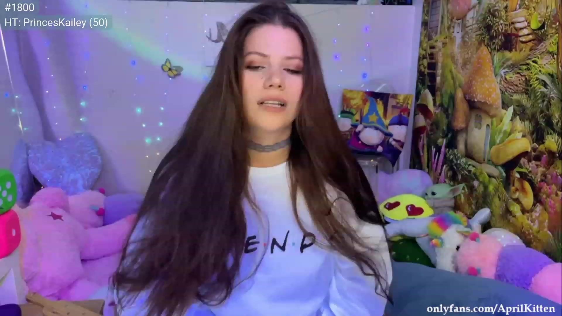 Gallery image thumbnail from April's myfreecams stream on, 08/21/2023, 05:46 image 6 of 20