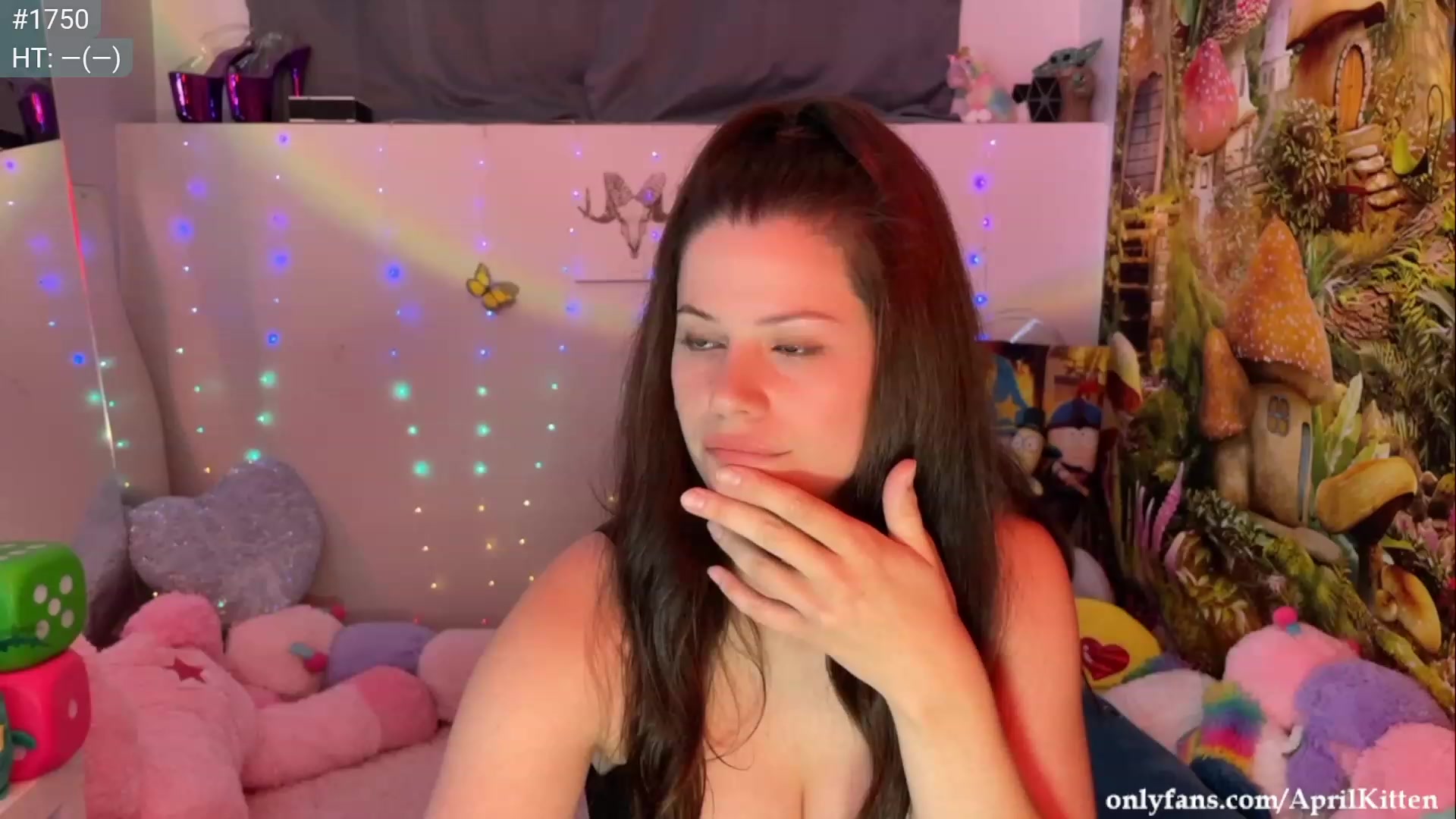 Gallery image thumbnail from April's myfreecams stream on, 08/24/2023, 06:05 image 2 of 20