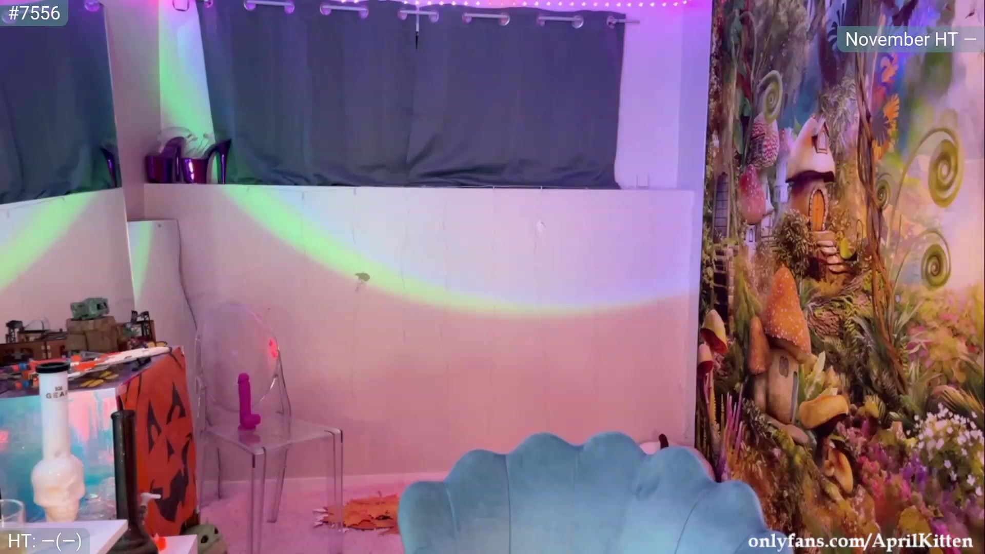 Gallery image thumbnail from April's myfreecams stream on, 11/04/2023, 03:41 image 8 of 20