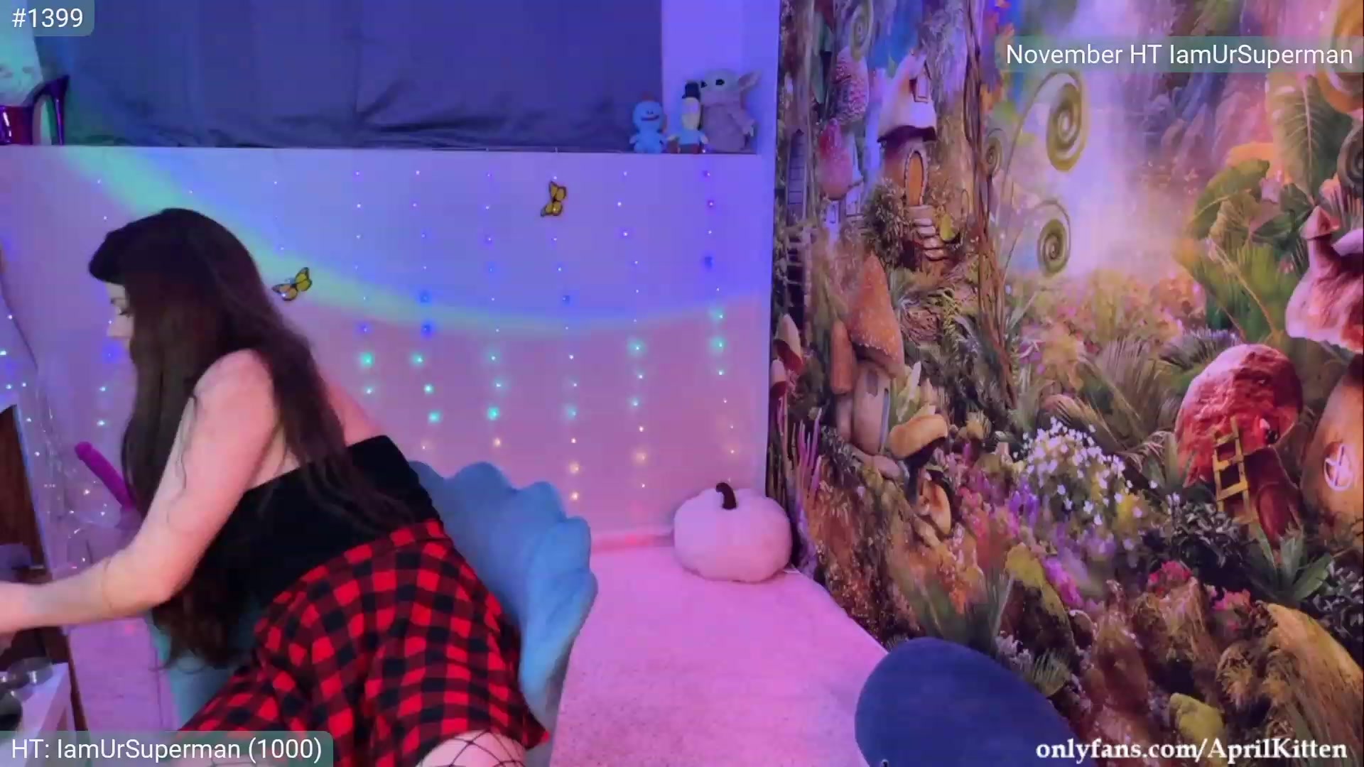 Gallery image thumbnail from April's myfreecams stream on, 11/04/2023, 06:41 image 16 of 20