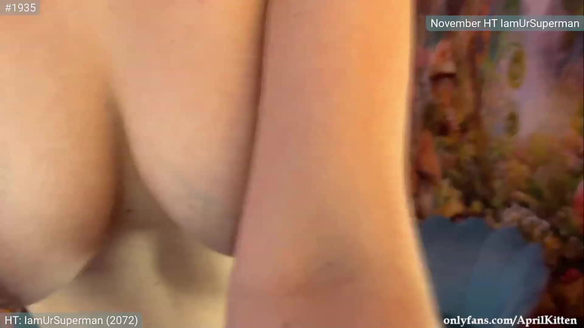 Gallery image thumbnail from April's myfreecams stream on, 11/09/2023, 06:29 image 4 of 20