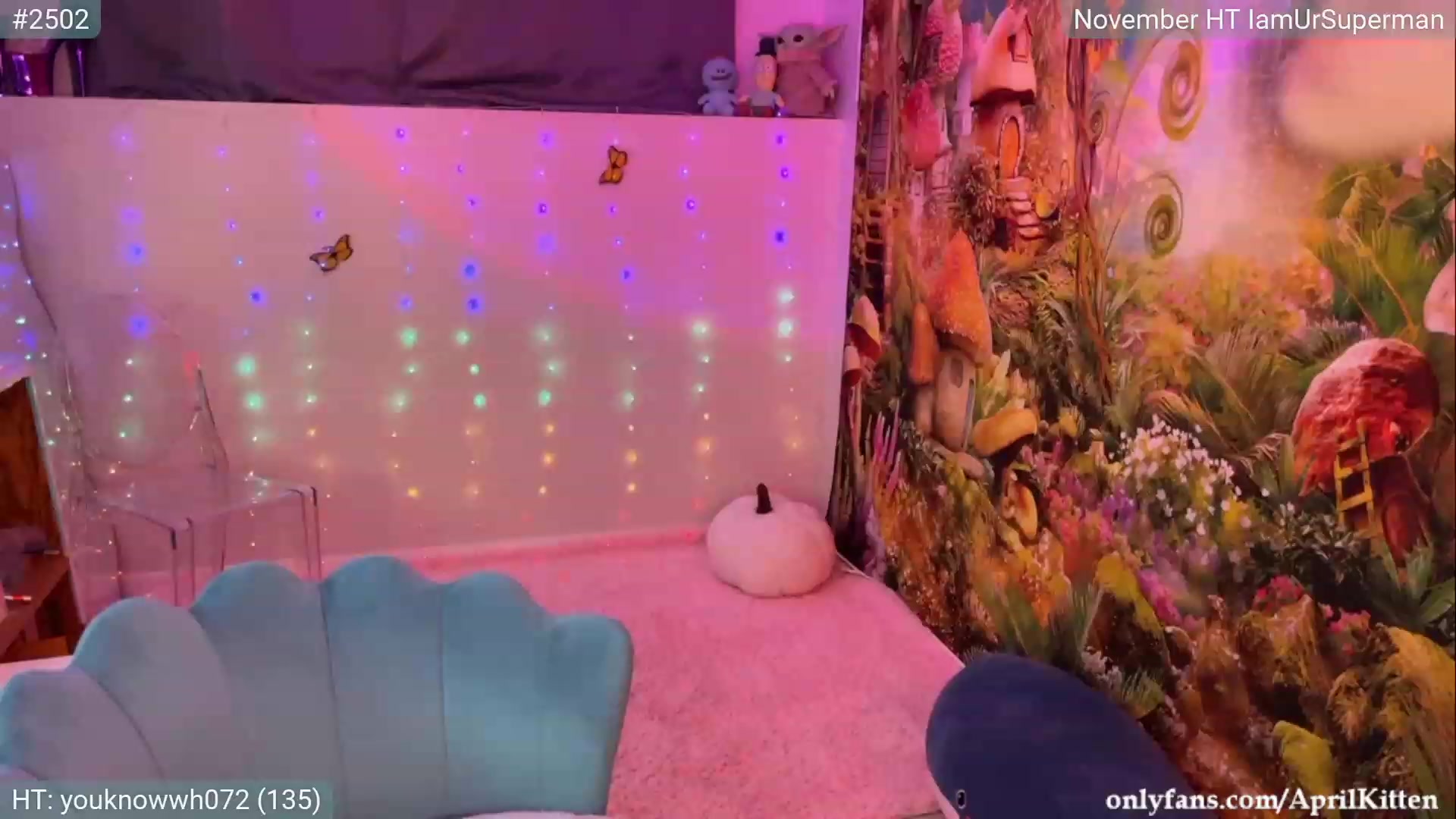 Gallery image thumbnail from April's myfreecams stream on, 11/12/2023, 05:32 image 11 of 20