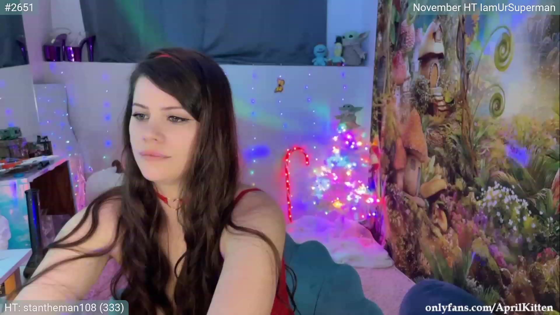Gallery image thumbnail from April's myfreecams stream on, 11/19/2023, 06:21 image 17 of 20