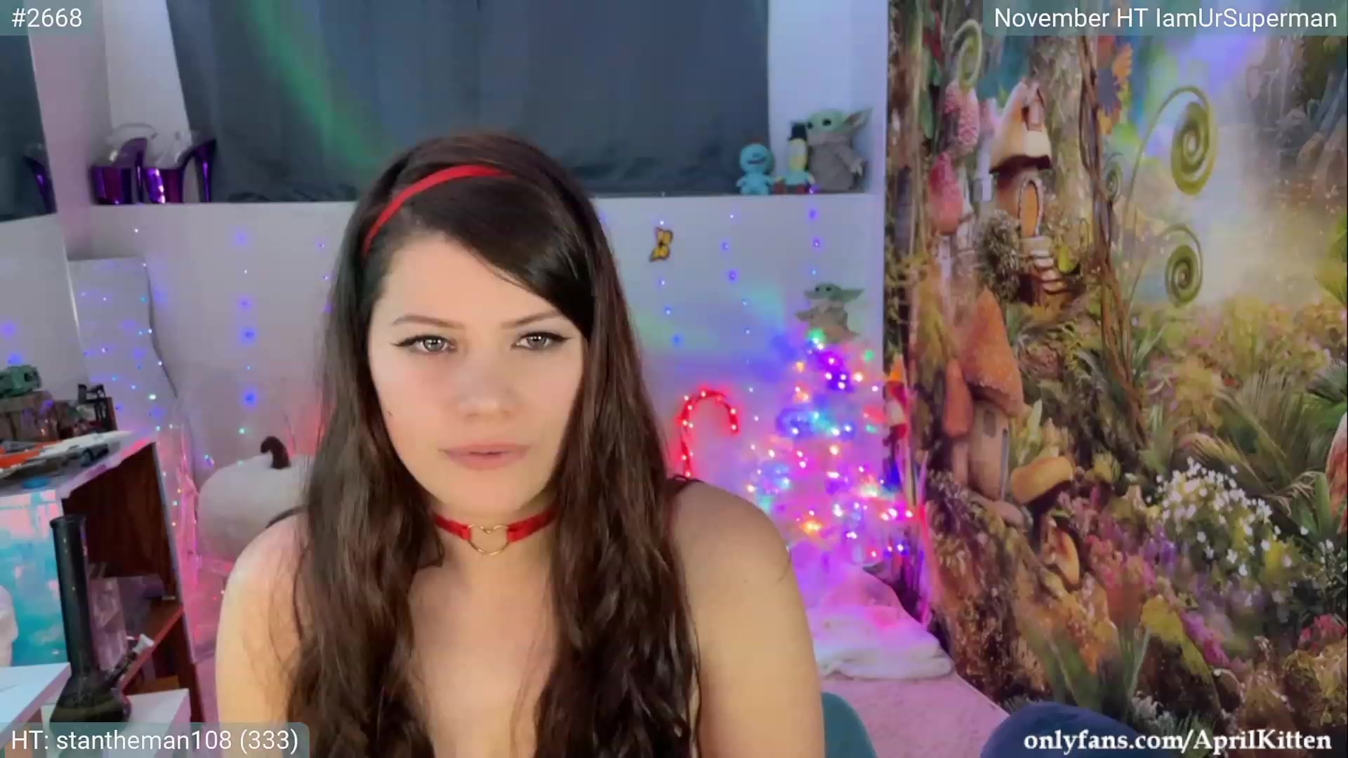 Gallery image thumbnail from April's myfreecams stream on, 11/19/2023, 06:21 image 12 of 20