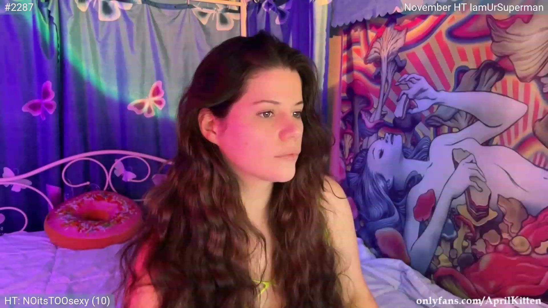 Gallery image thumbnail from April's myfreecams stream on, 11/22/2023, 06:14 image 3 of 20