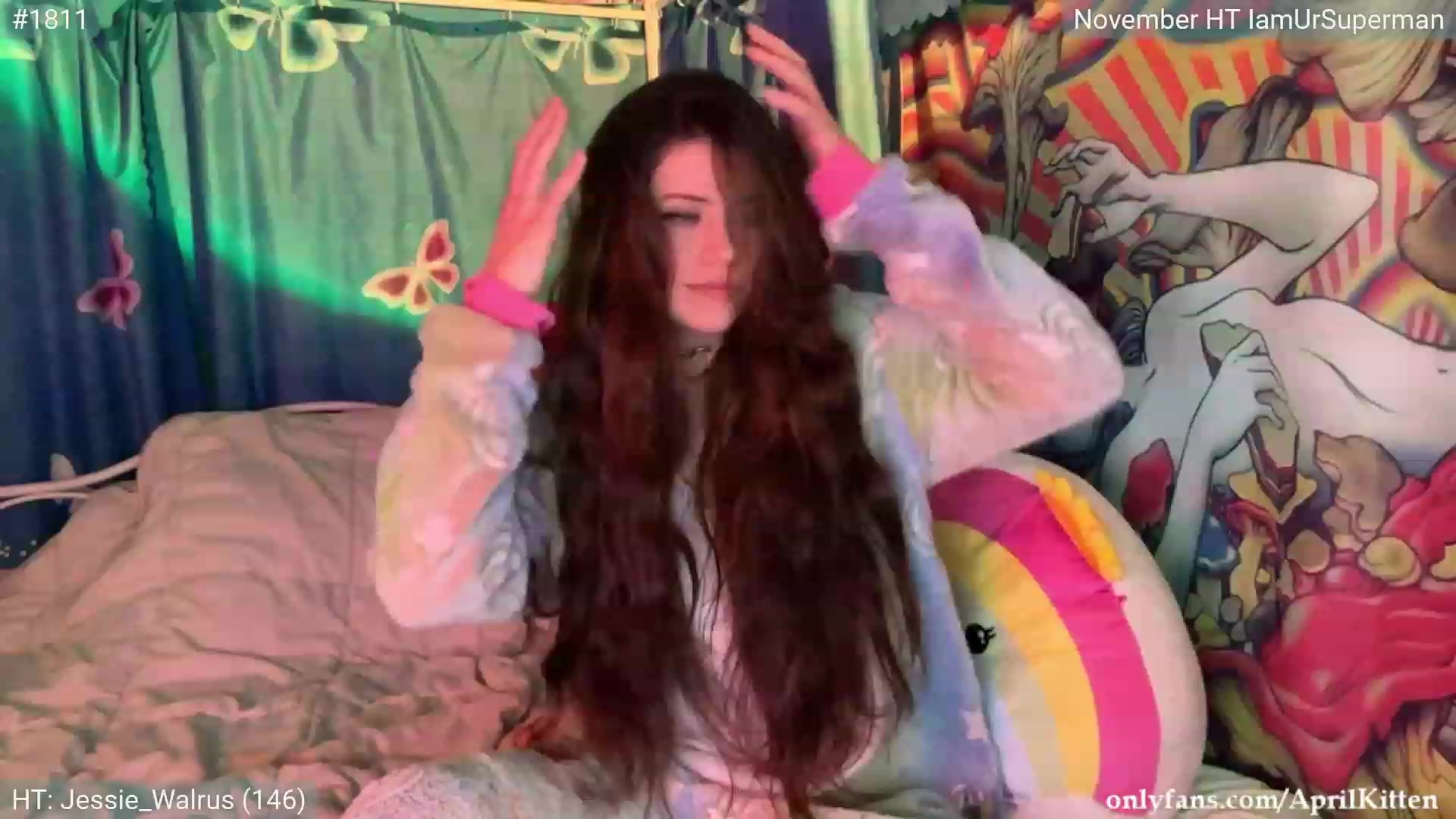 Gallery image thumbnail from April's myfreecams stream on, 11/25/2023, 07:24 image 9 of 20