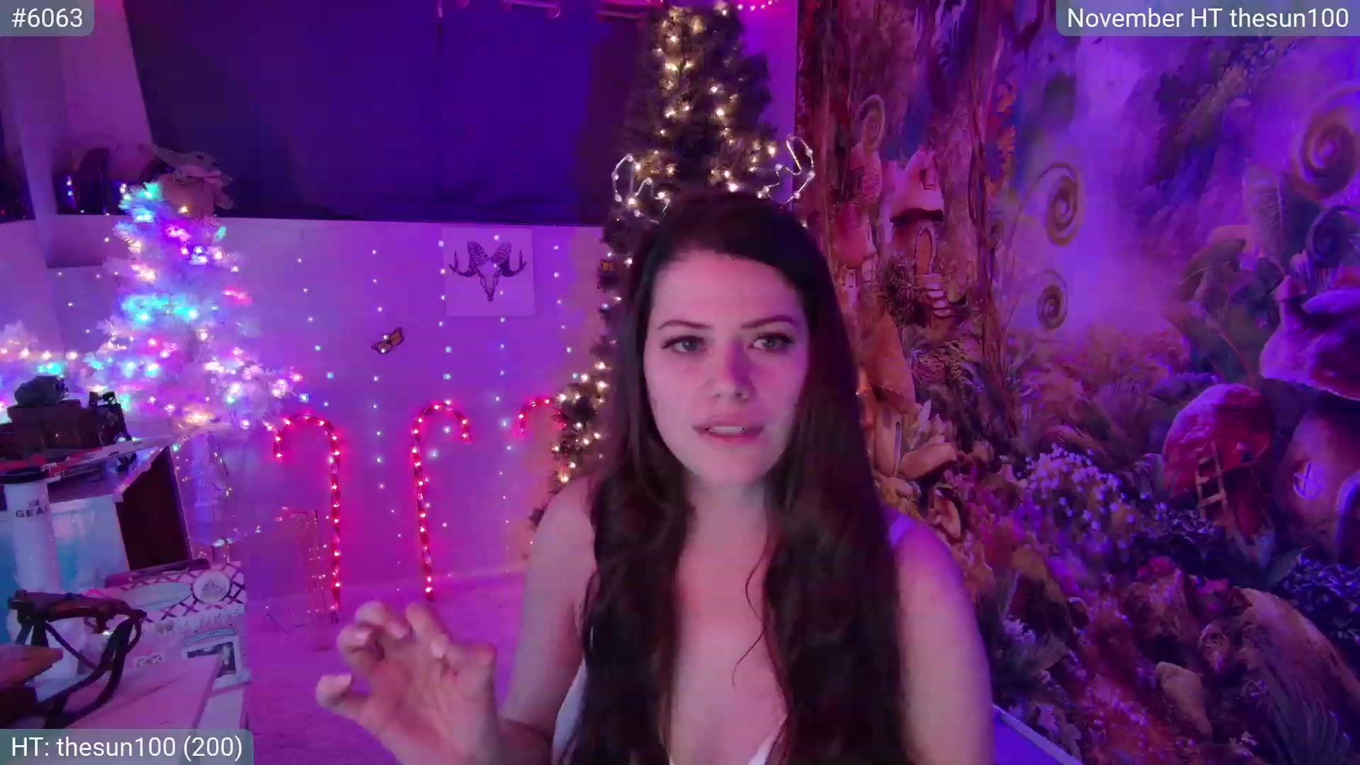 Gallery image thumbnail from April's myfreecams stream on, 12/05/2023, 09:12 image 5 of 20