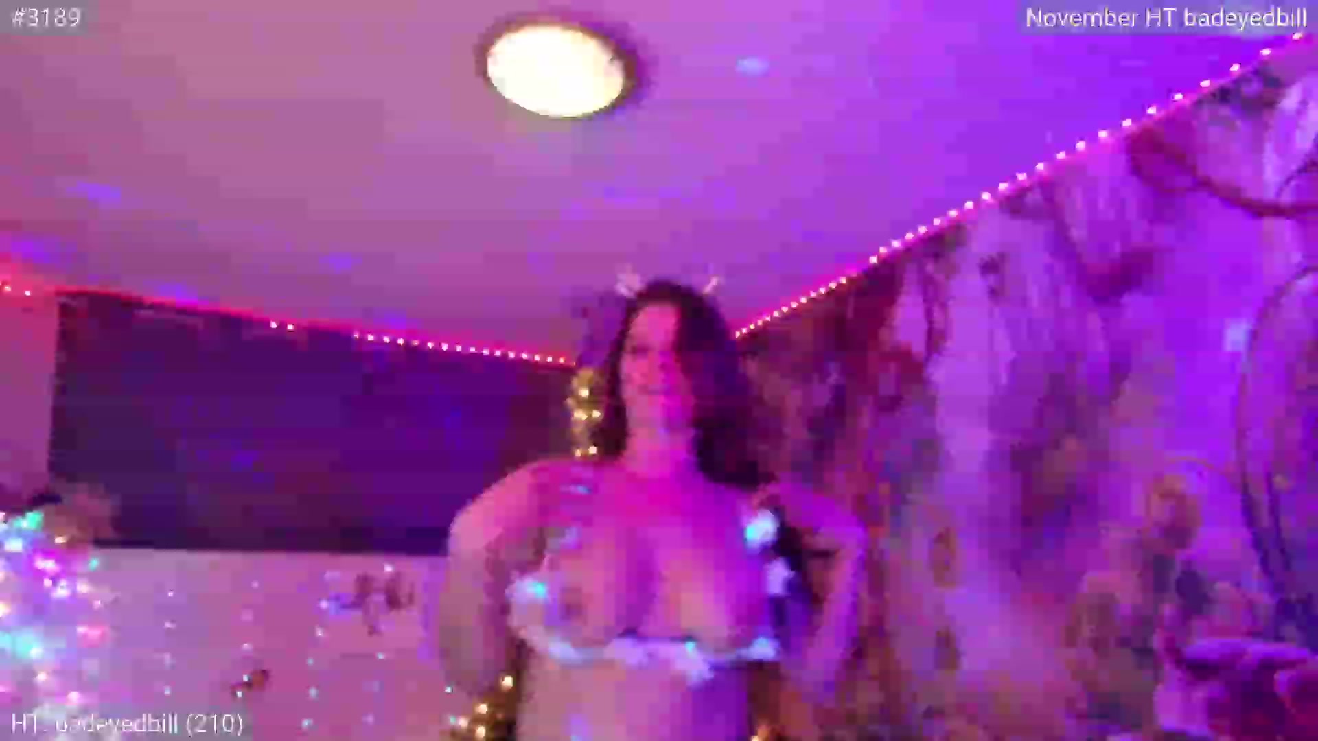 Gallery image thumbnail from April's myfreecams stream on, 12/05/2023, 09:33 image 7 of 20
