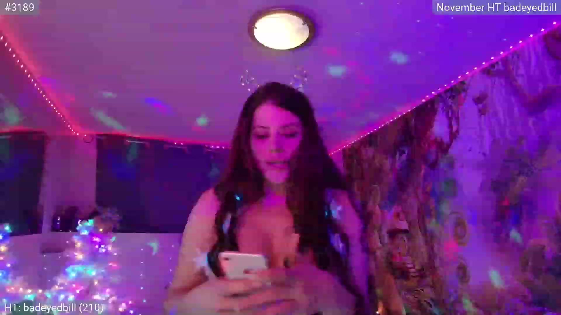 Gallery image thumbnail from April's myfreecams stream on, 12/05/2023, 09:33 image 9 of 20