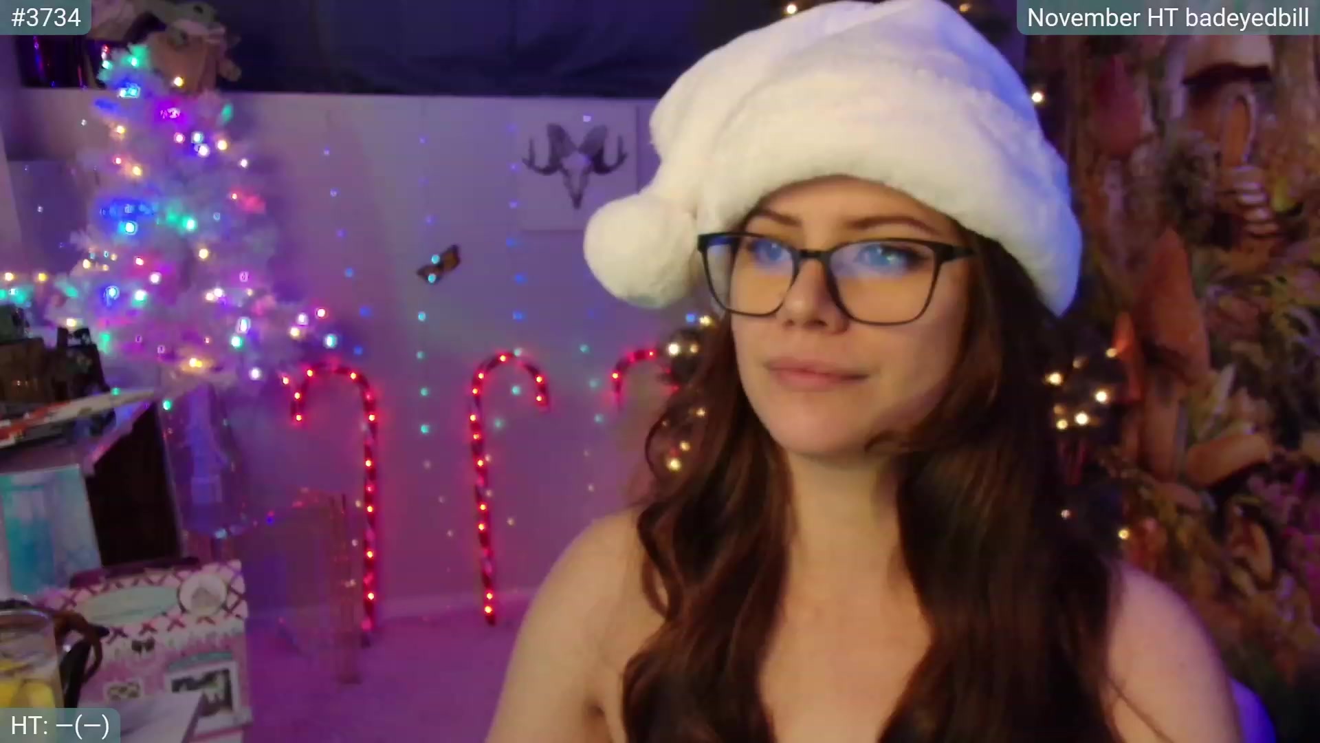 Gallery image thumbnail from April's myfreecams stream on, 12/07/2023, 10:40 image 1 of 20