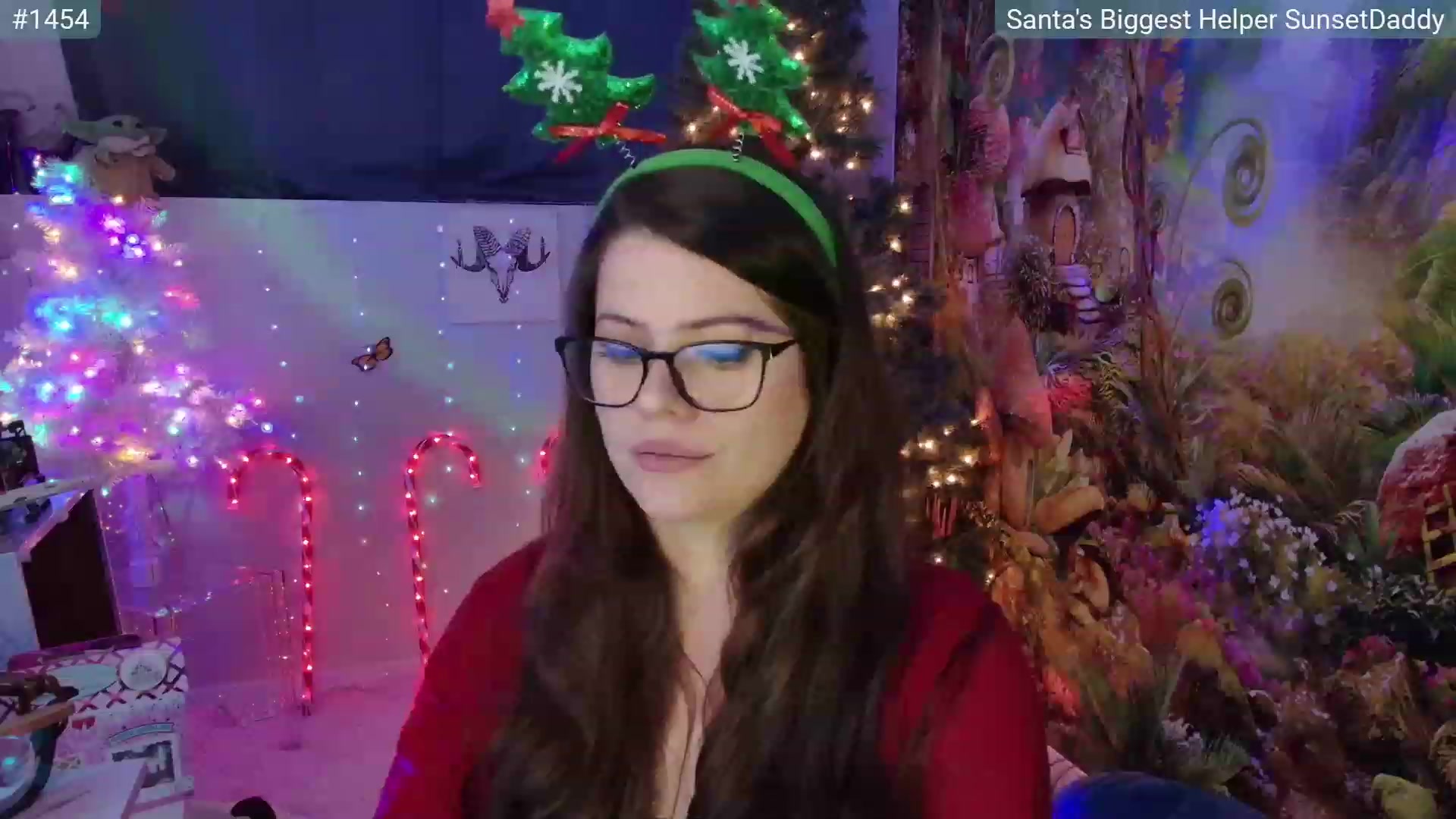 Gallery image thumbnail from April's myfreecams stream on, 12/09/2023, 07:19 image 20 of 20