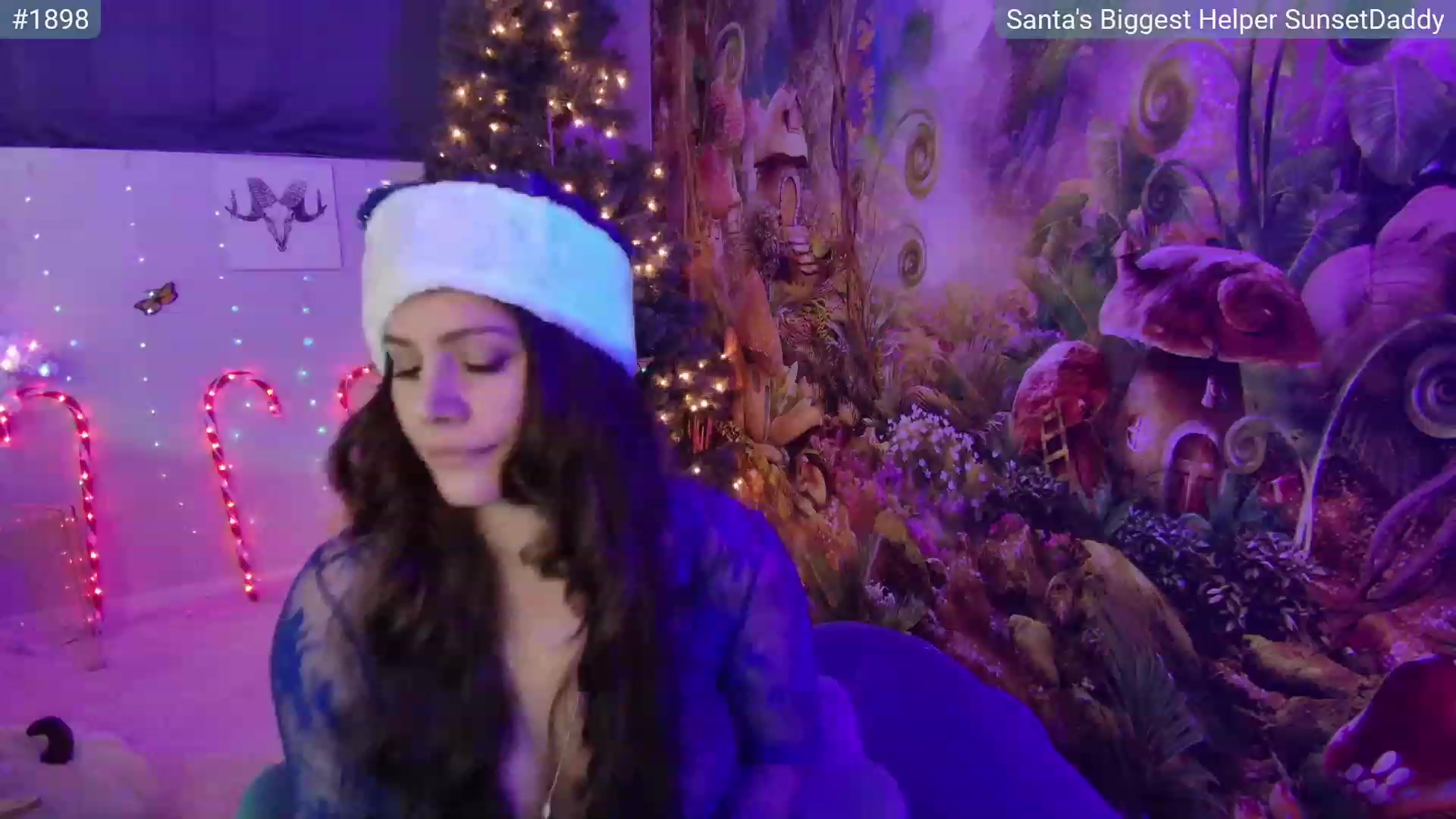 Gallery image thumbnail from April's myfreecams stream on, 12/15/2023, 09:05 image 15 of 20