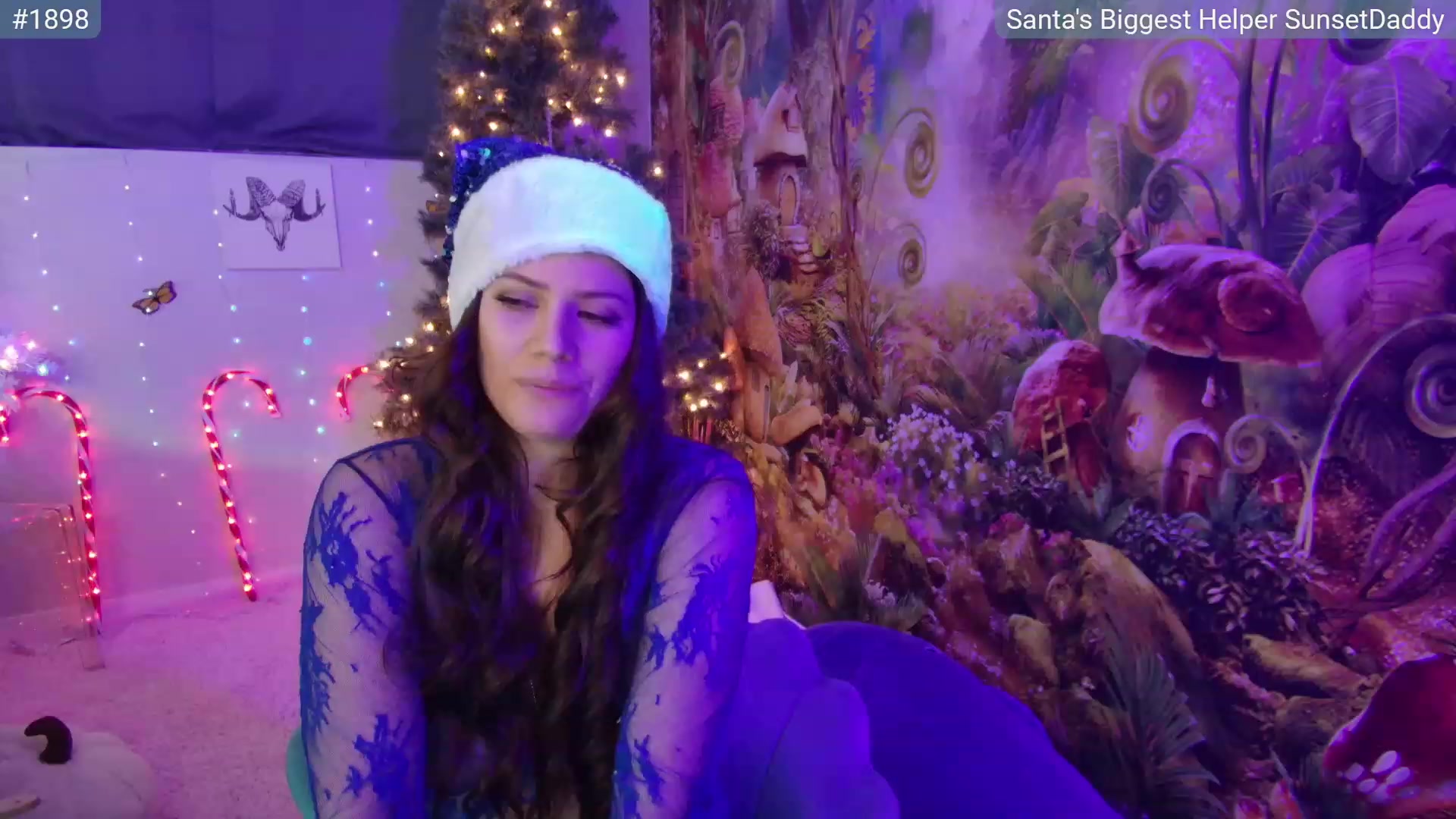 Gallery image thumbnail from April's myfreecams stream on, 12/15/2023, 09:05 image 14 of 20