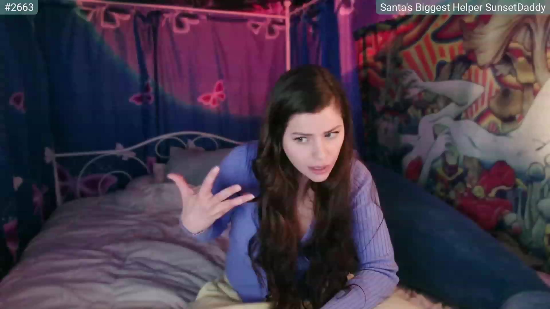 Gallery image thumbnail from April's myfreecams stream on, 12/28/2023, 07:14 image 16 of 20