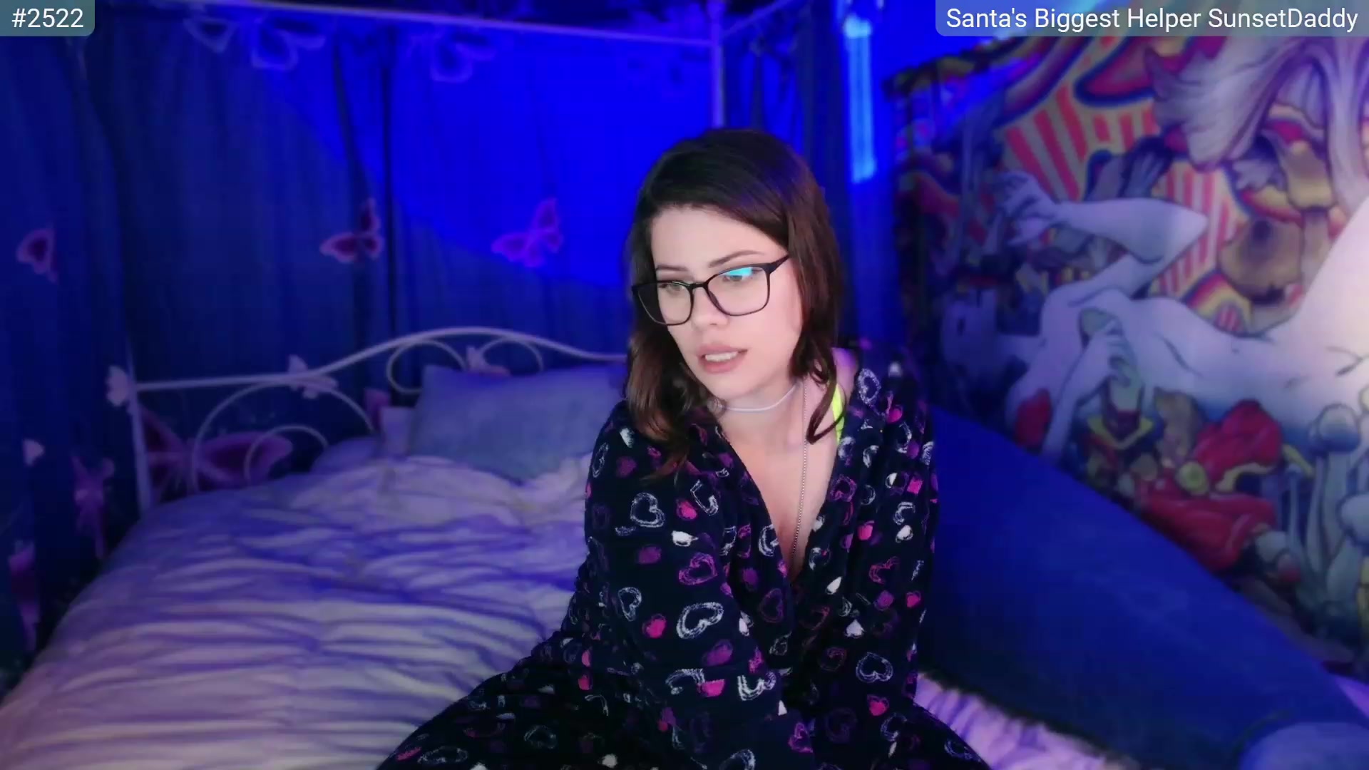 Gallery image thumbnail from April's myfreecams stream on, 12/28/2023, 07:37 image 3 of 20