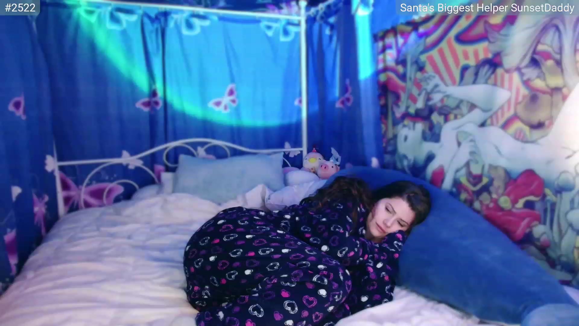 Gallery image thumbnail from April's myfreecams stream on, 12/28/2023, 07:37 image 2 of 20