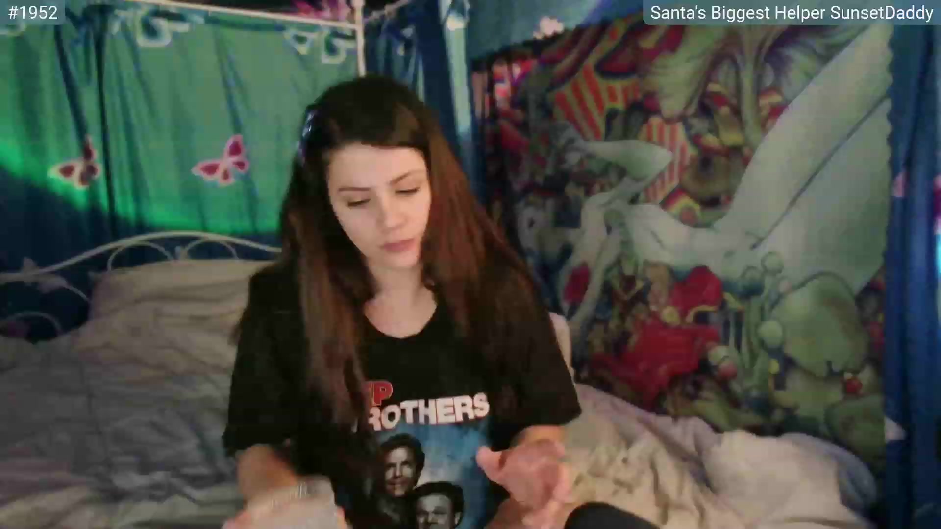 Gallery image thumbnail from April's myfreecams stream on, 12/30/2023, 07:27 image 2 of 20