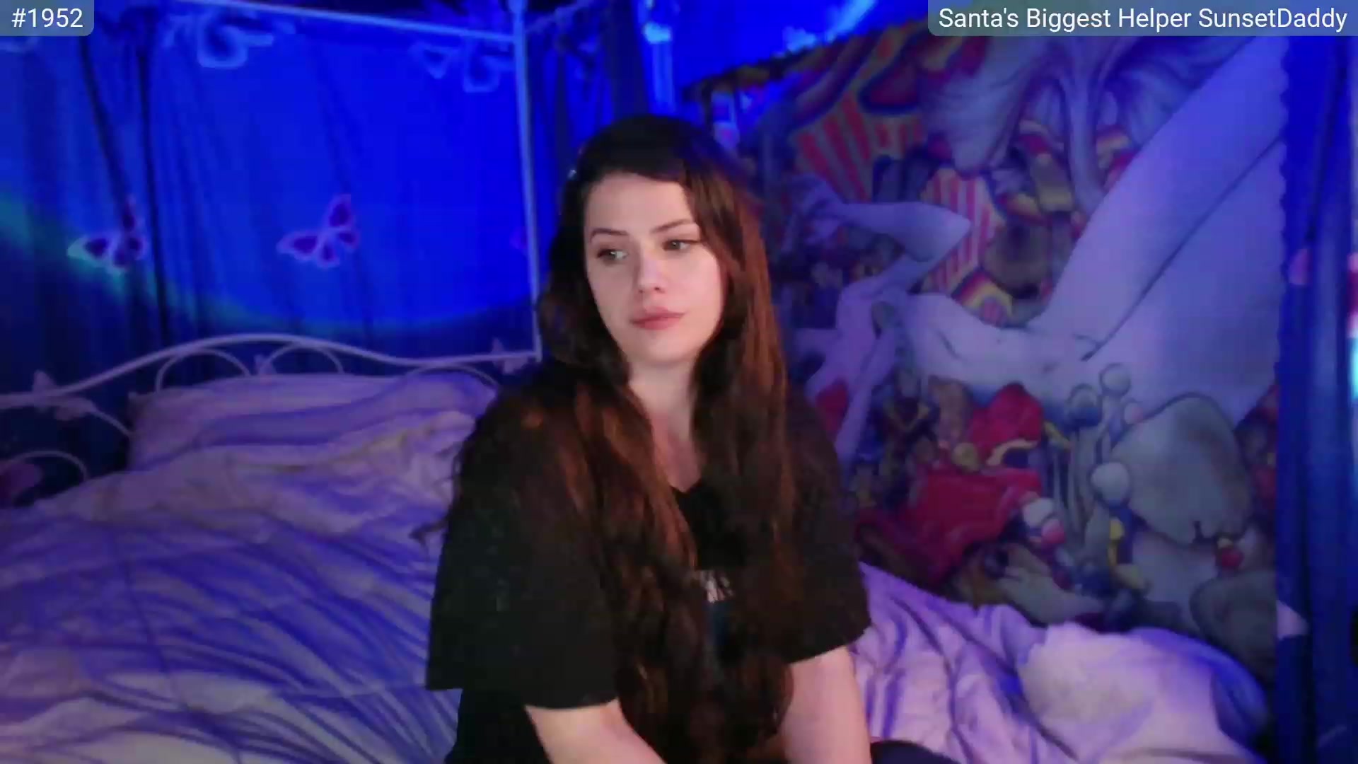 Gallery image thumbnail from April's myfreecams stream on, 12/30/2023, 07:27 image 6 of 20