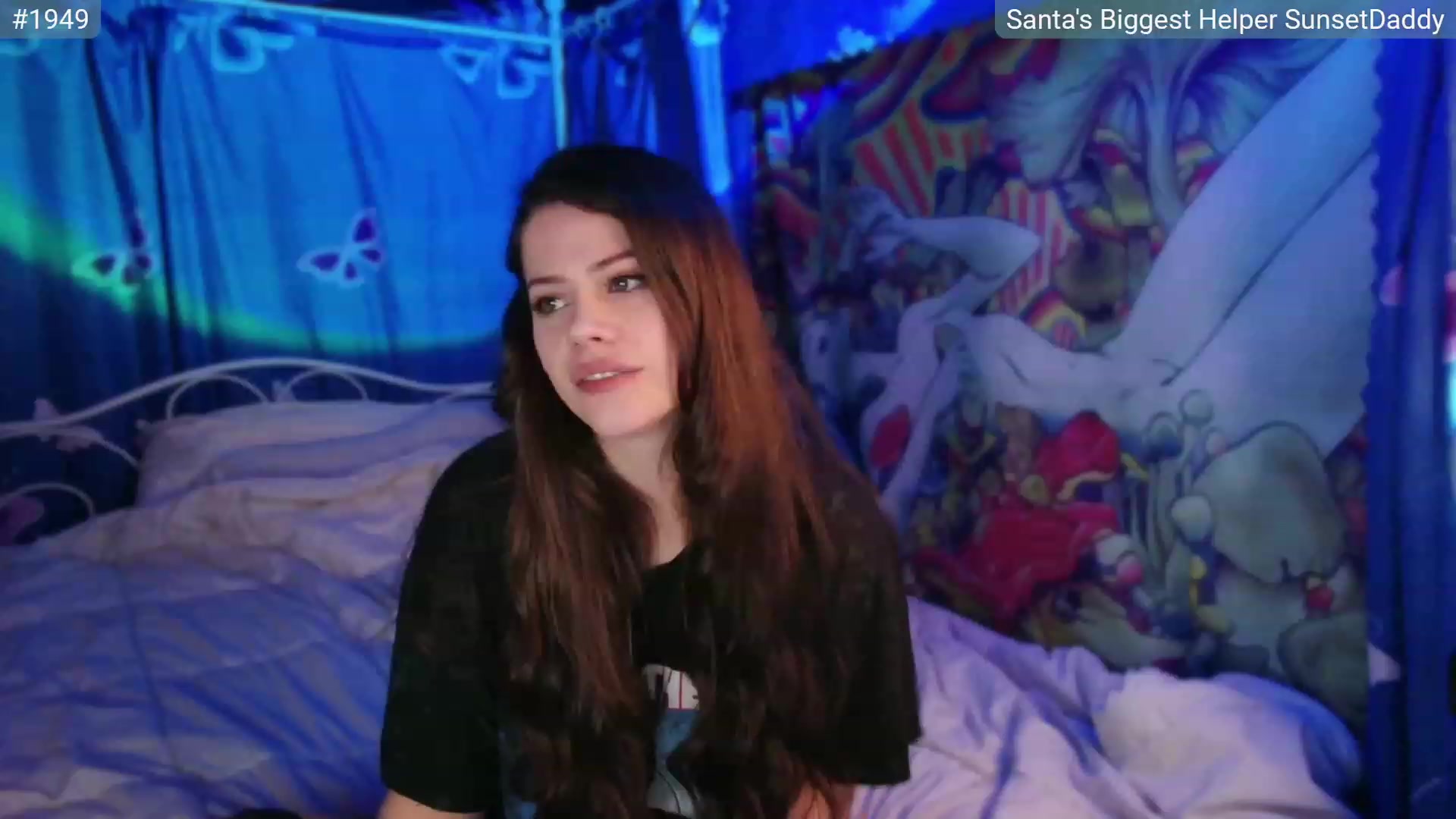 Gallery image thumbnail from April's myfreecams stream on, 12/30/2023, 07:27 image 14 of 20