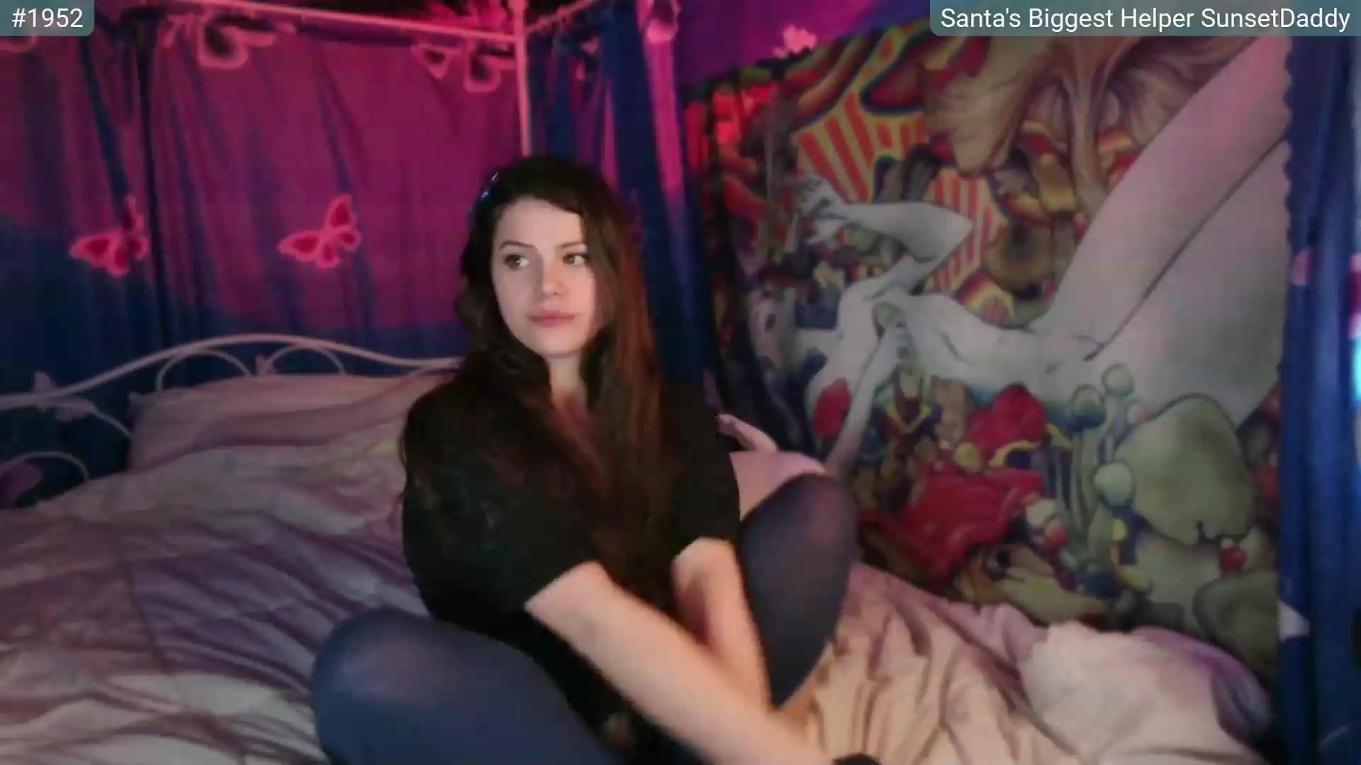 Gallery image thumbnail from April's myfreecams stream on, 12/30/2023, 07:27 image 7 of 20