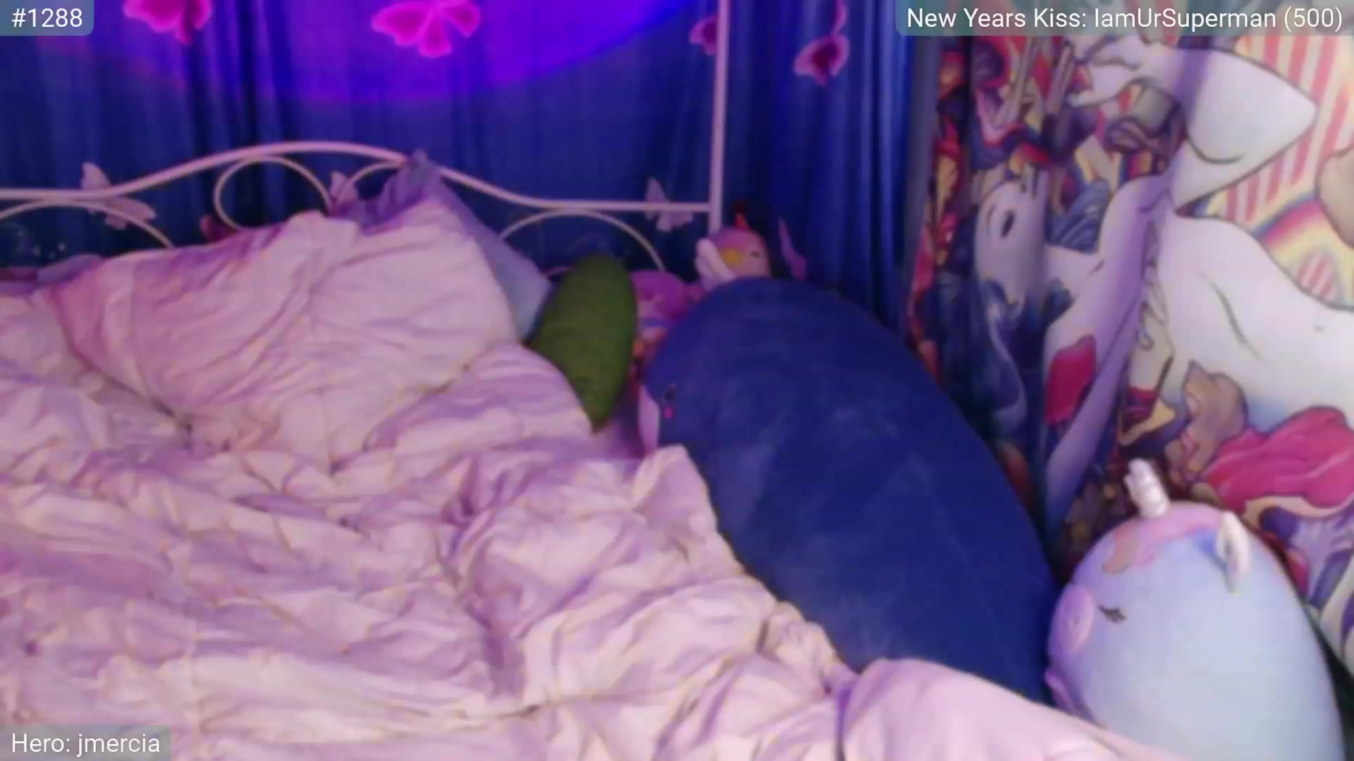 Gallery image thumbnail from April's myfreecams stream on, 01/04/2024, 10:55 image 12 of 20