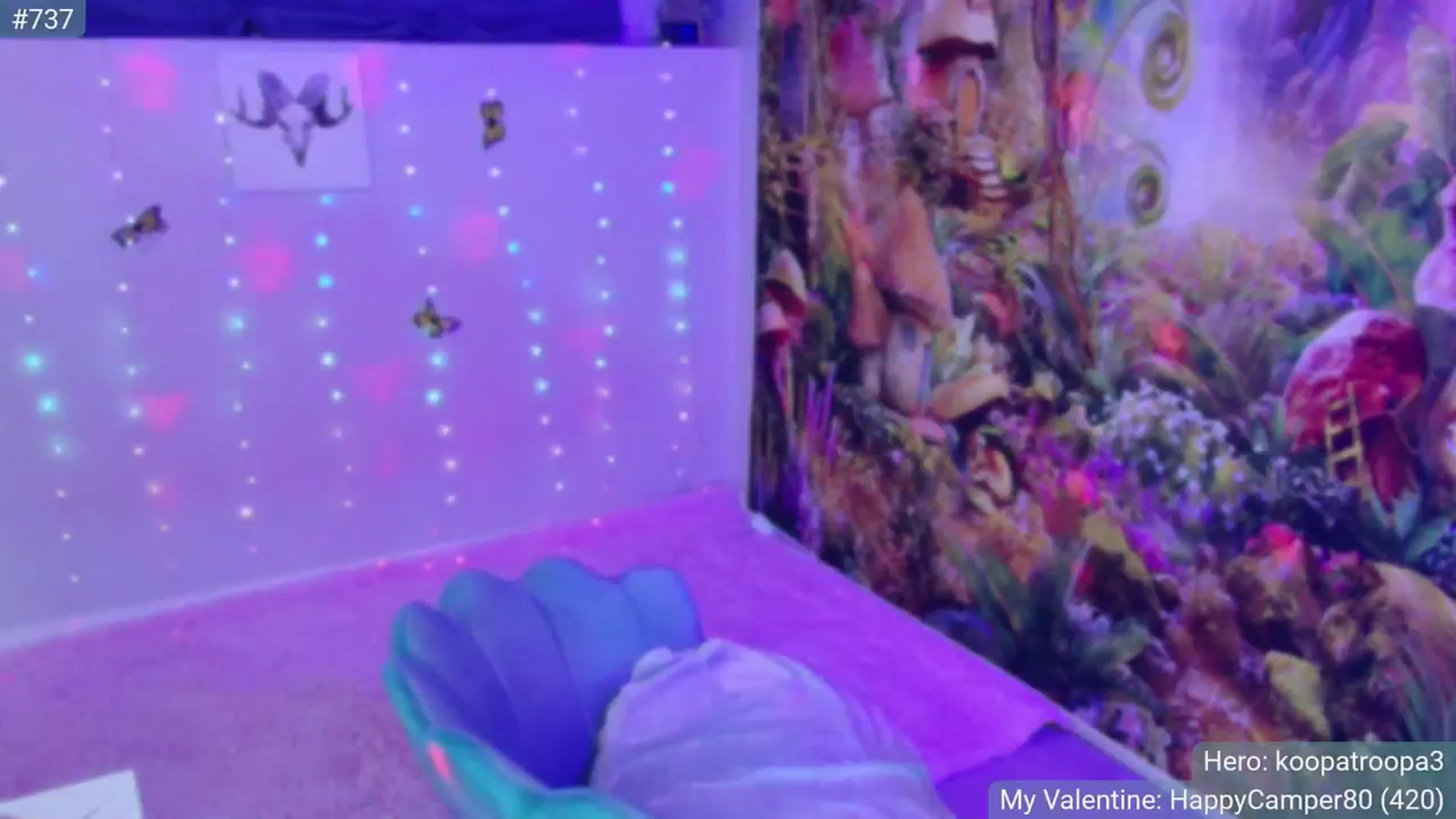 Gallery image thumbnail from April's myfreecams stream on, 02/09/2024, 06:38 image 4 of 20