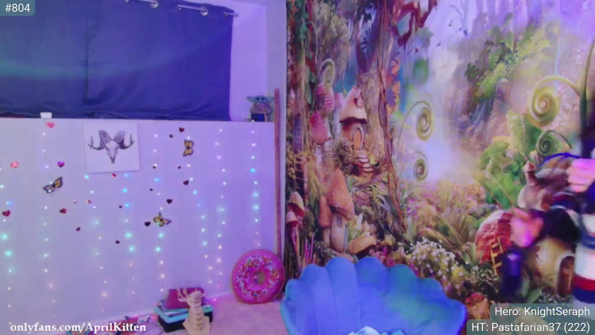 Gallery image thumbnail from April's myfreecams stream on, 03/24/2024, 05:30 image 2 of 20
