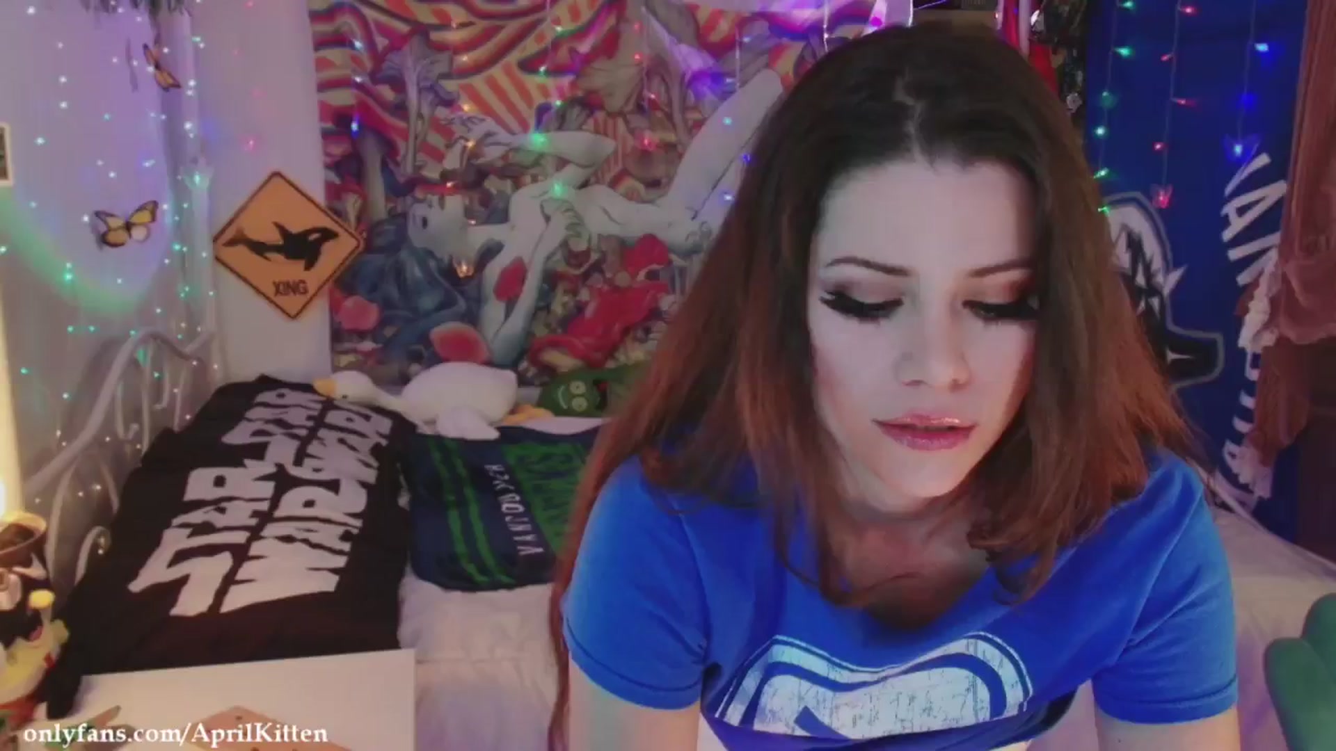 Gallery image thumbnail from April's myfreecams stream on, 05/20/2024, 06:37 image 1 of 20