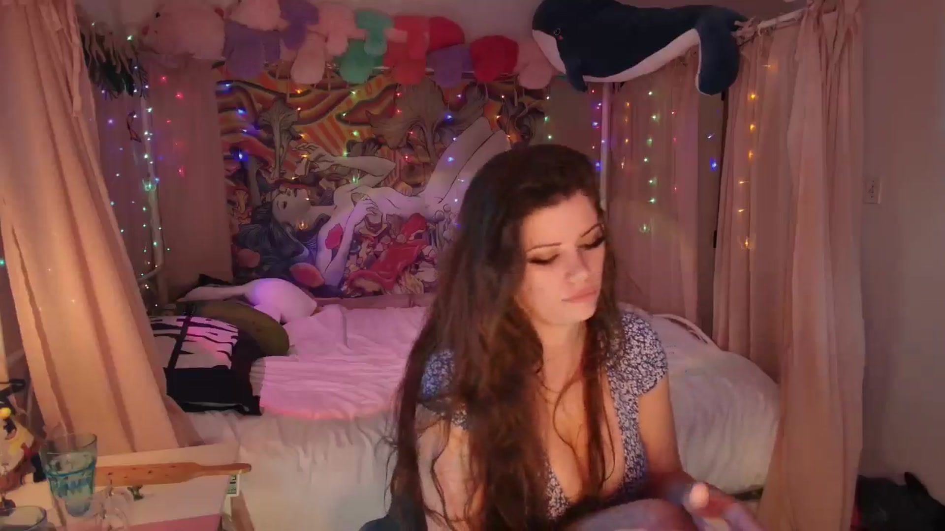 Gallery image thumbnail from April's myfreecams stream on, 06/29/2024, 04:00 image 8 of 20