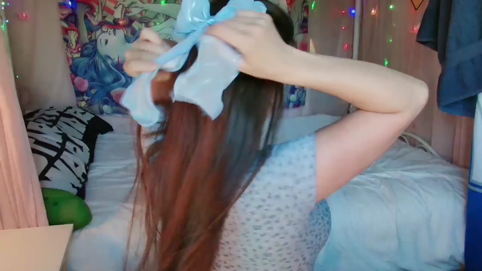 Gallery image thumbnail from April's myfreecams stream on, 08/04/2024, 03:18 image 1 of 20