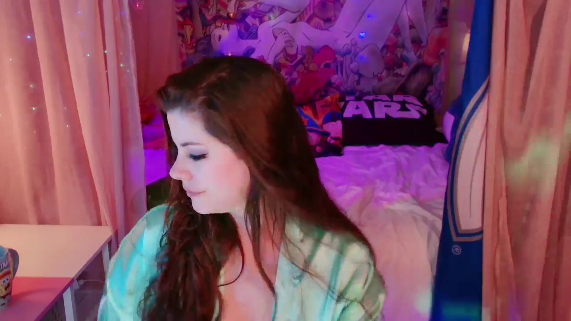 Gallery image thumbnail from April's myfreecams stream on, 08/23/2024, 05:33 image 16 of 20