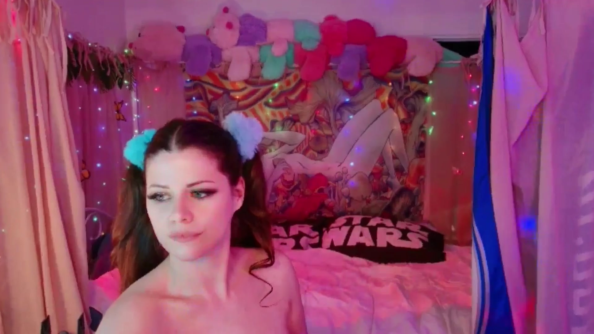 Gallery image thumbnail from April's myfreecams stream on, 08/31/2024, 06:54 image 6 of 20