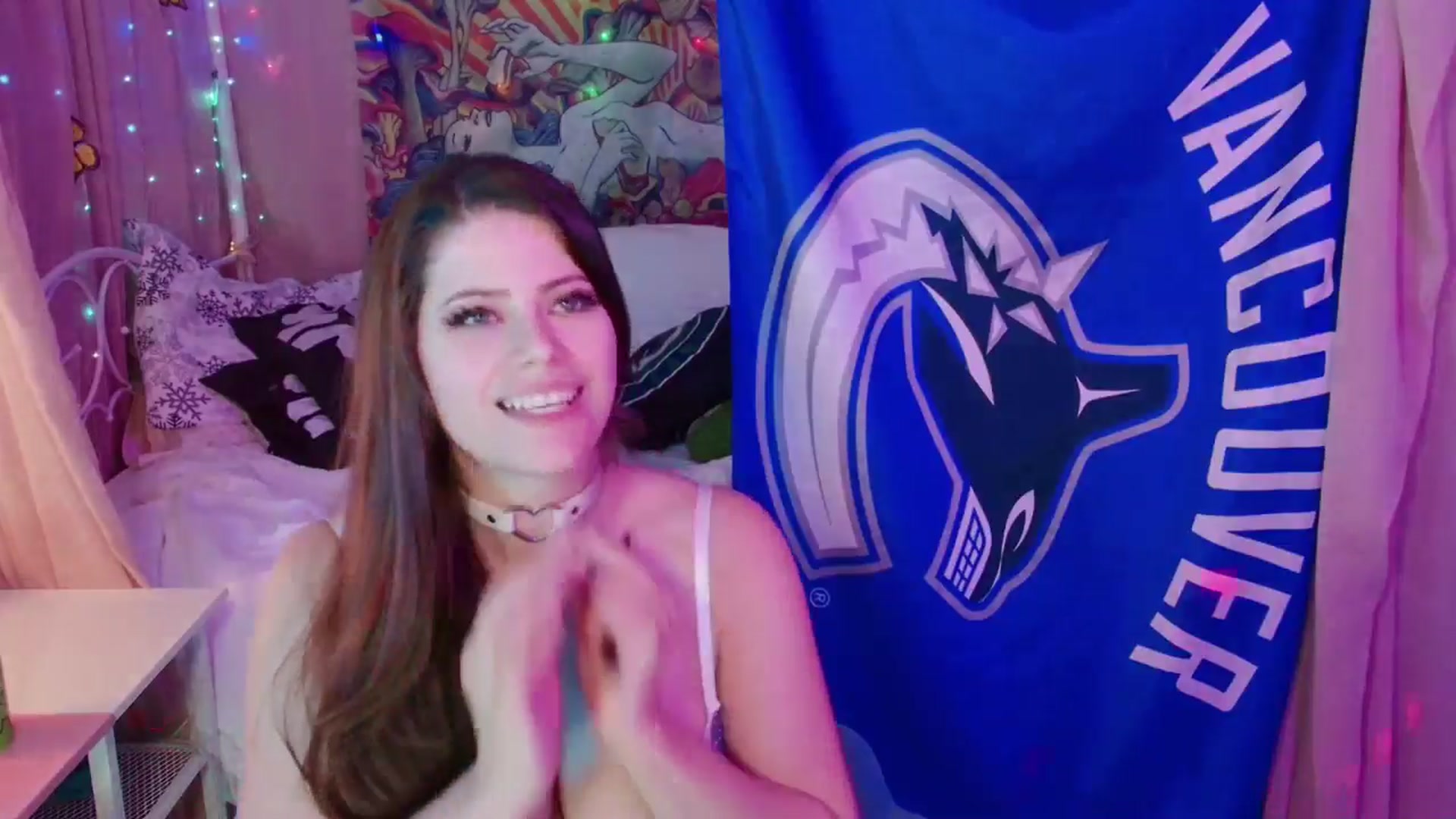 Gallery image thumbnail from April's myfreecams stream on, 09/20/2024, 05:59 image 3 of 20