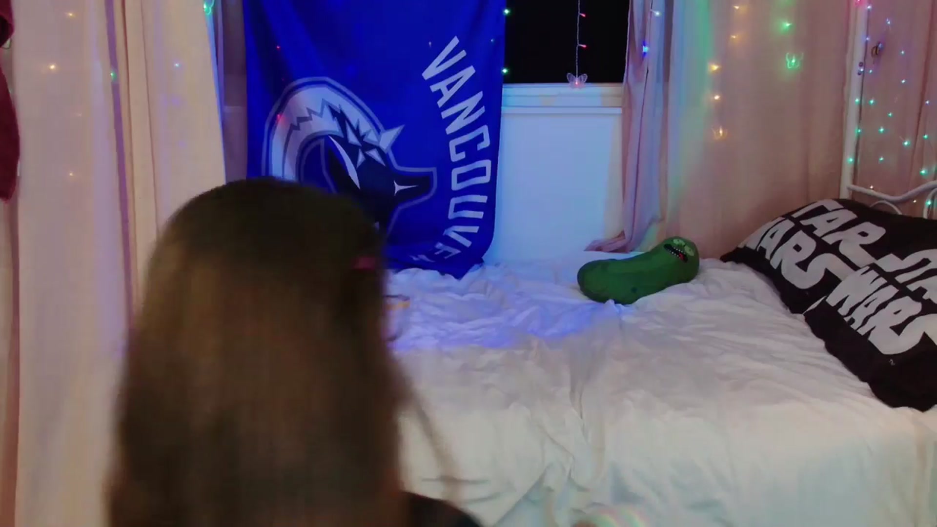 Gallery image thumbnail from April's myfreecams stream on, 01/08/2025, 07:46 image 8 of 20