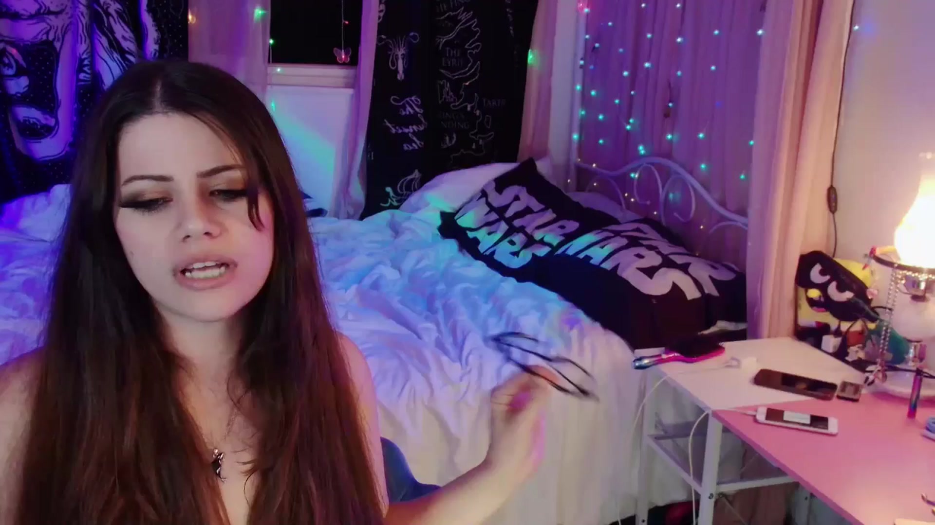 Gallery image thumbnail from April's myfreecams stream on, 01/17/2025, 08:01 image 8 of 20