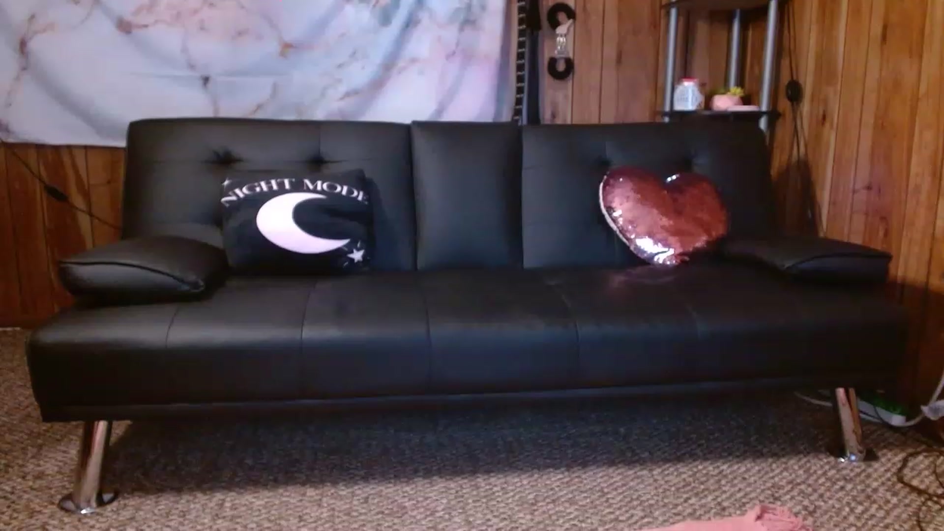Gallery image thumbnail from AprilBabe's myfreecams stream on, 11/19/2022, 02:50 image 19 of 20