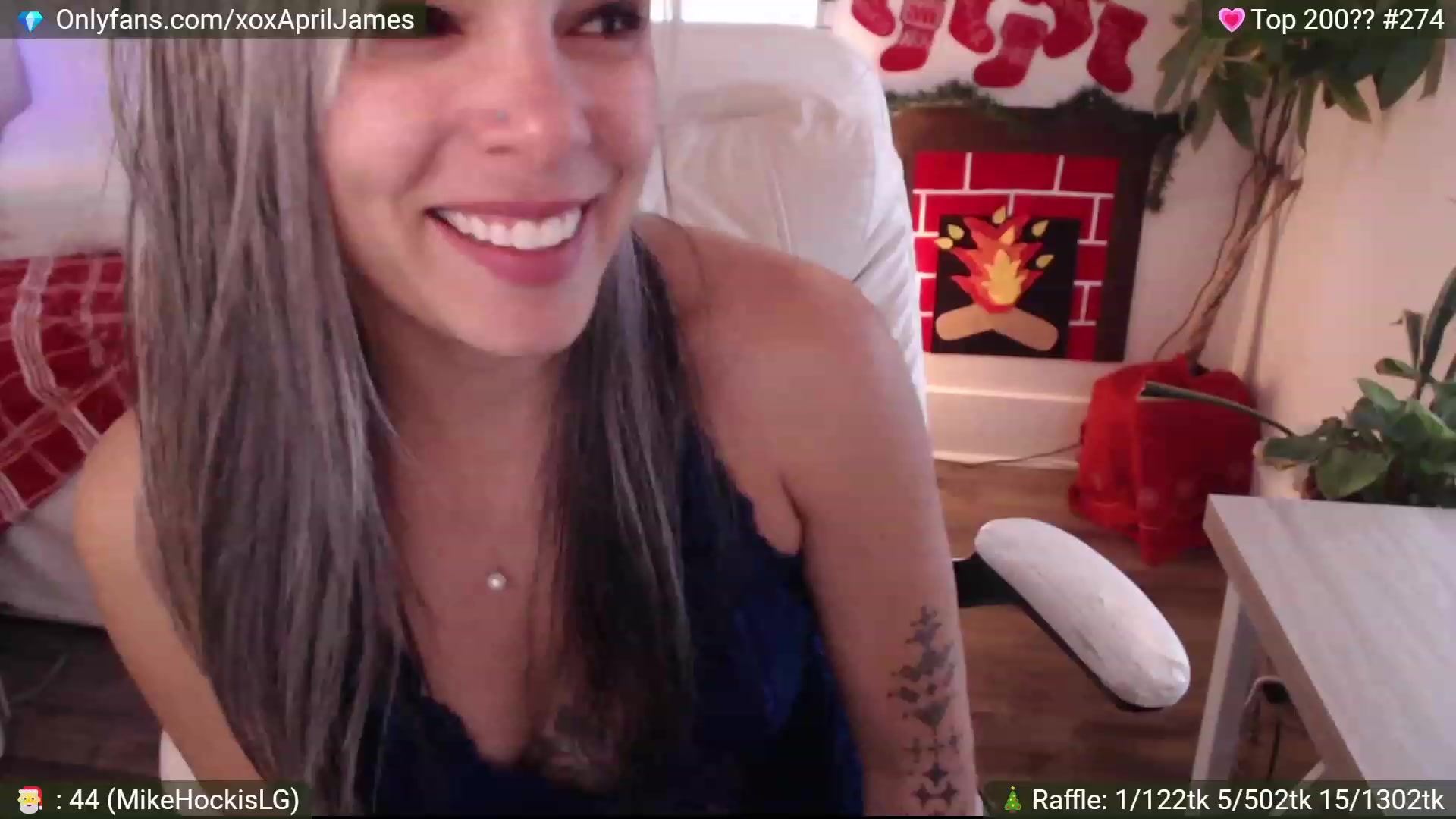 Gallery image thumbnail from AprilJames's myfreecams stream on, 12/18/2022, 17:05 image 4 of 20