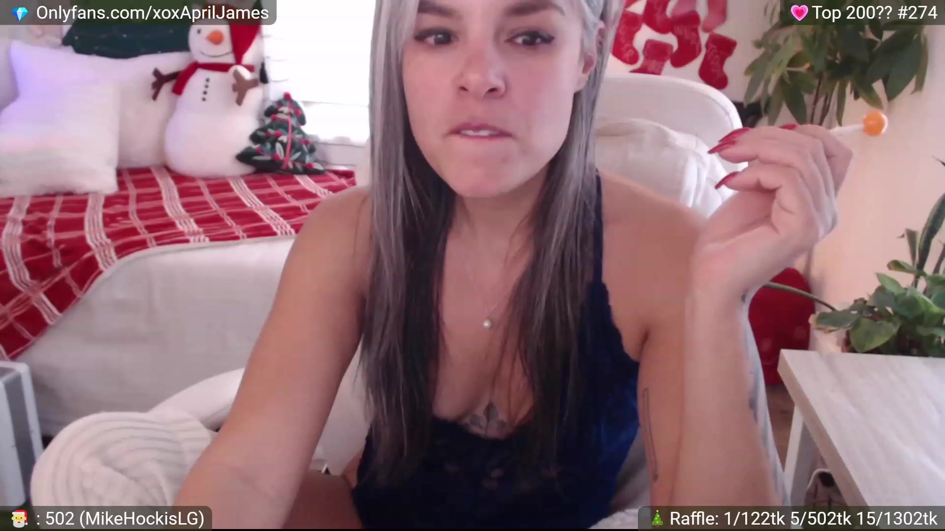 Gallery image thumbnail from AprilJames's myfreecams stream on, 12/18/2022, 18:57 image 1 of 20