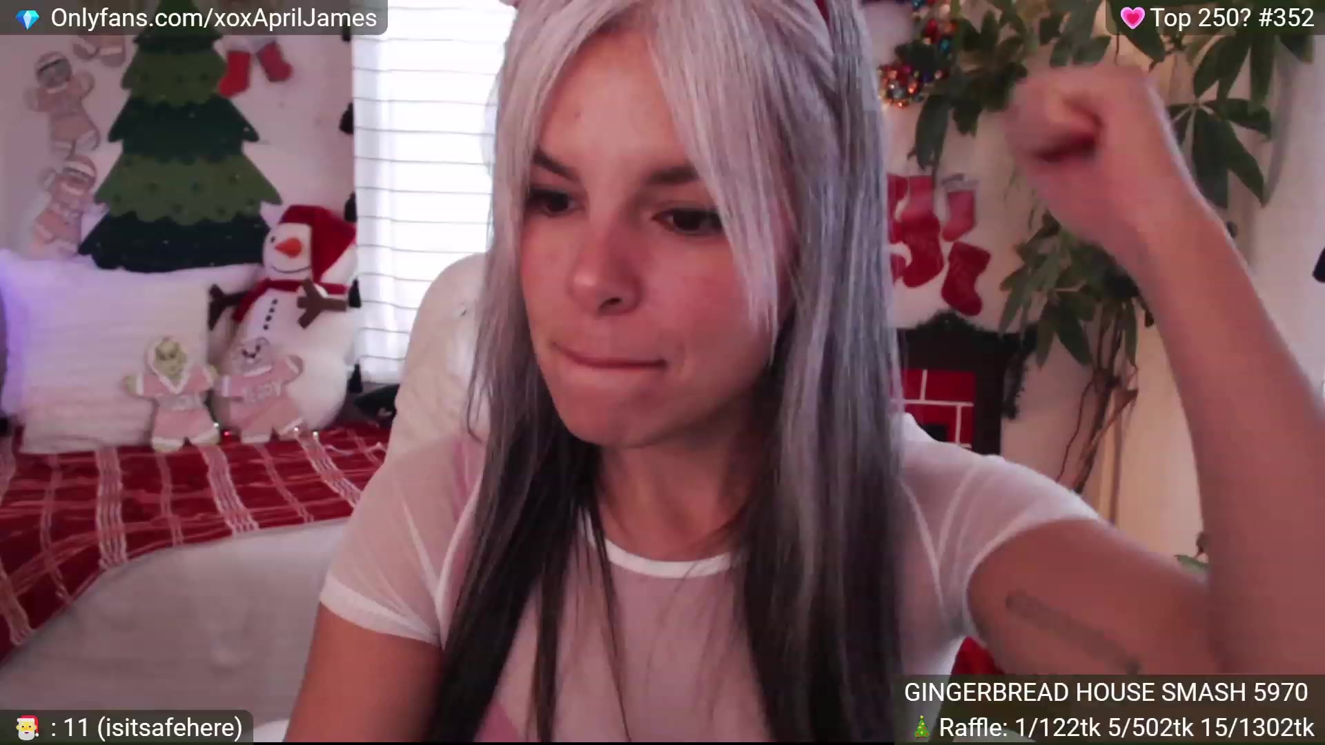 Gallery image thumbnail from AprilJames's myfreecams stream on, 12/24/2022, 18:47 image 2 of 20