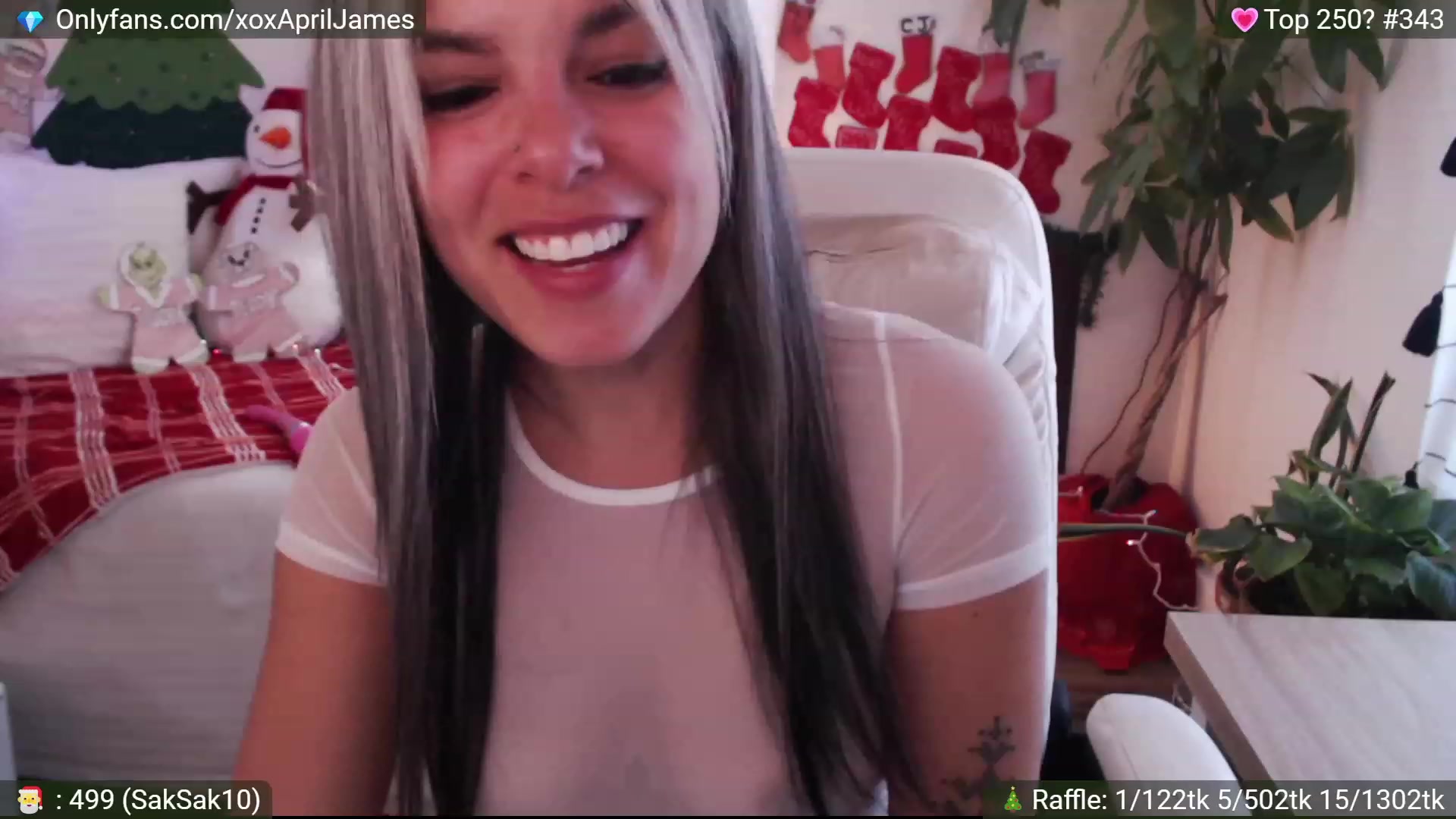 Gallery image thumbnail from AprilJames's myfreecams stream on, 12/24/2022, 18:47 image 14 of 20