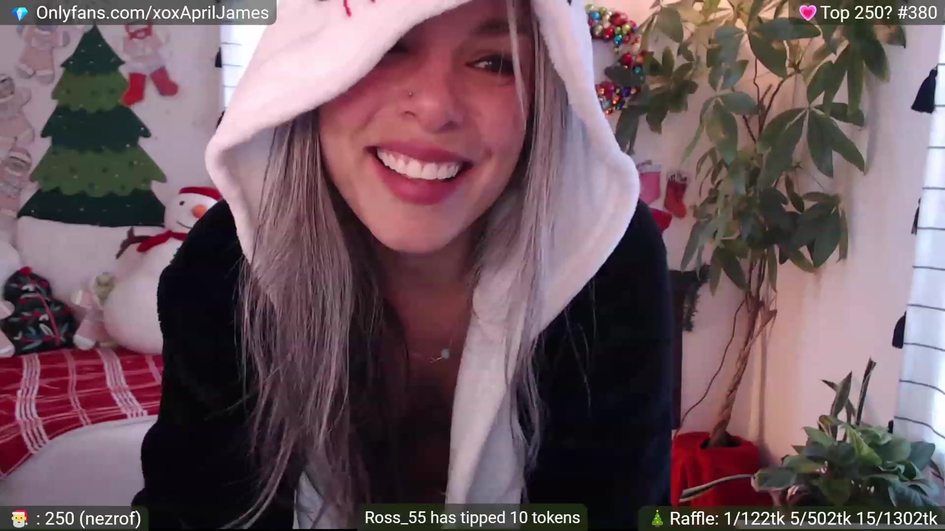 Gallery image thumbnail from AprilJames's myfreecams stream on, 12/29/2022, 16:52 image 19 of 20