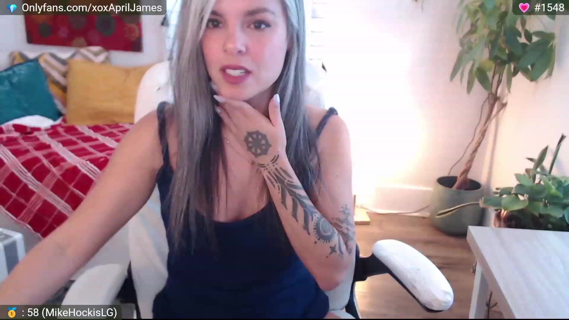 Gallery image thumbnail from AprilJames's myfreecams stream on, 01/04/2023, 18:44 image 5 of 20