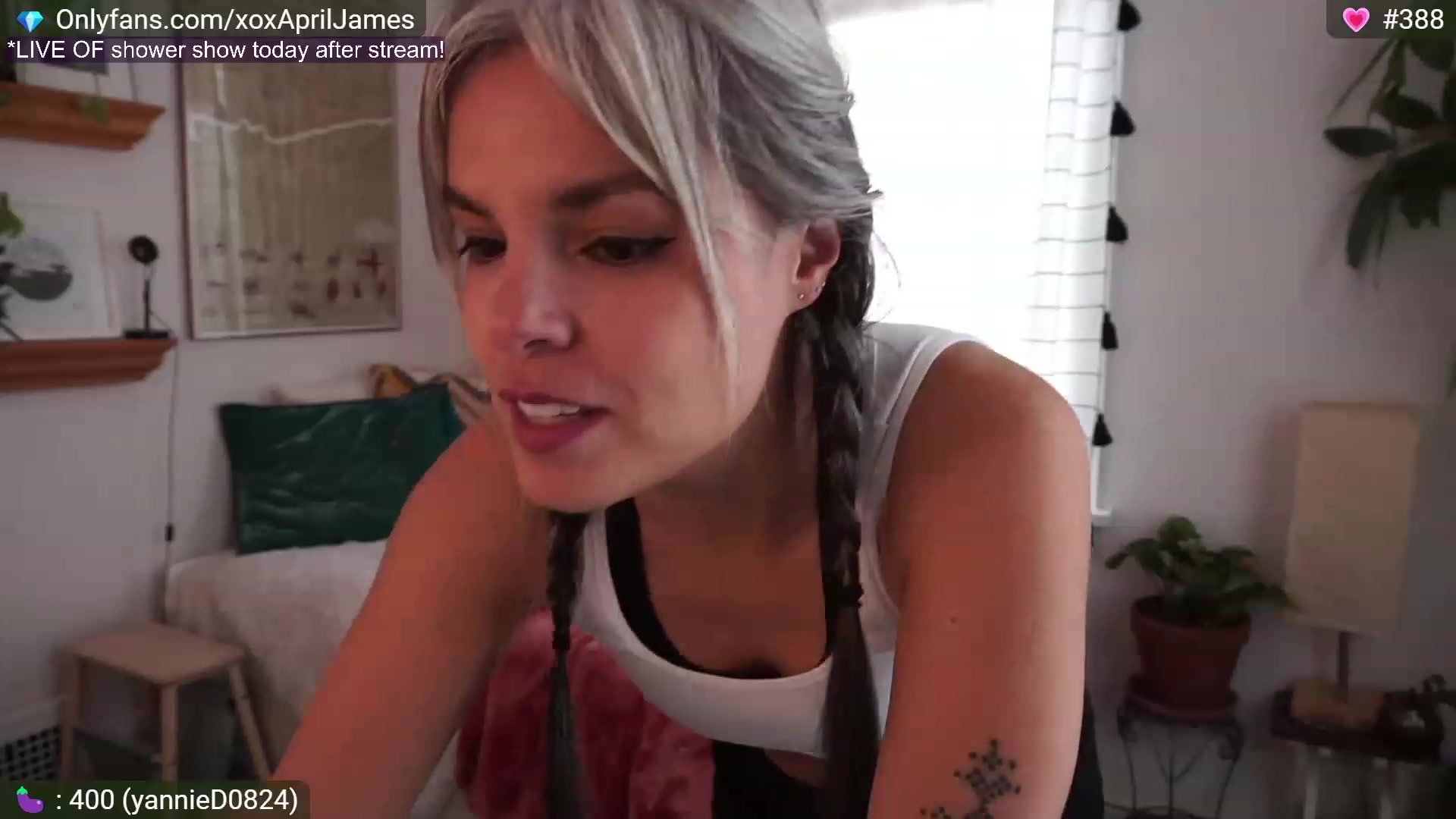Gallery image thumbnail from AprilJames's myfreecams stream on, 01/18/2023, 19:12 image 15 of 20