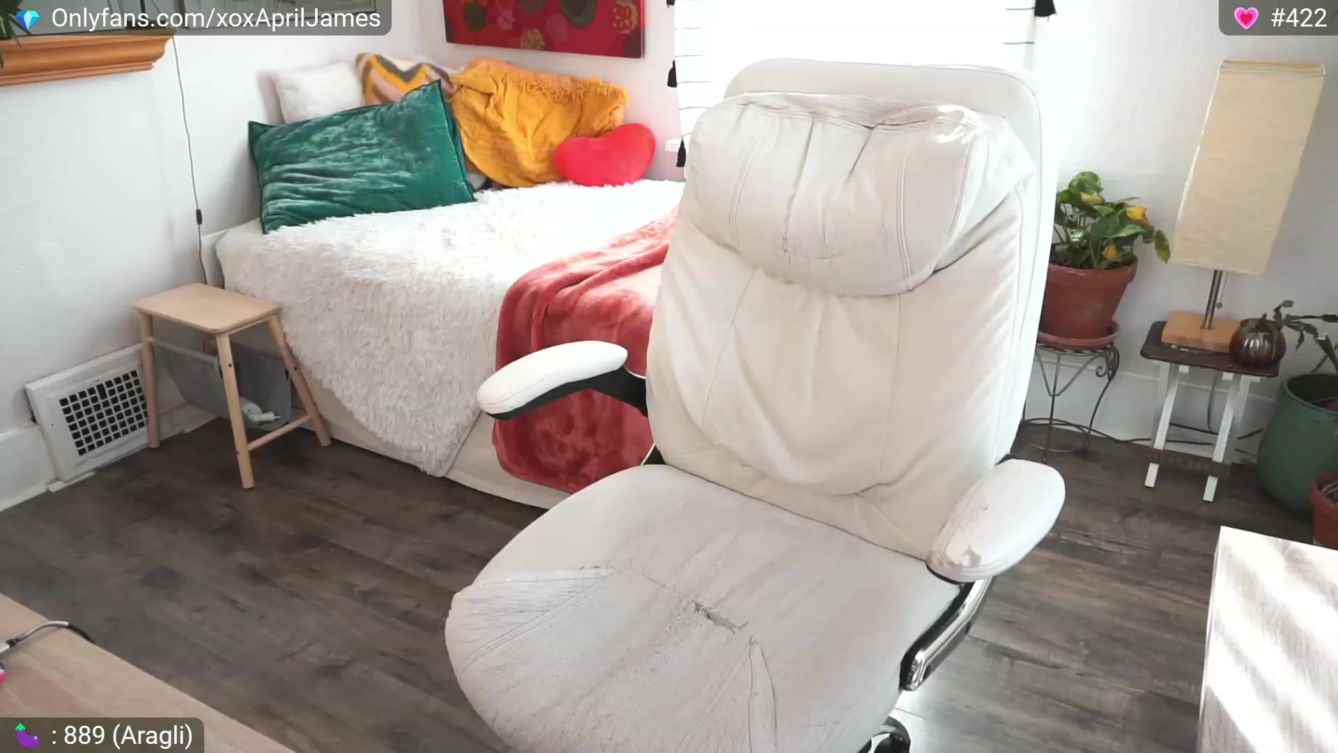 Gallery image thumbnail from AprilJames's myfreecams stream on, 01/28/2023, 18:48 image 8 of 20
