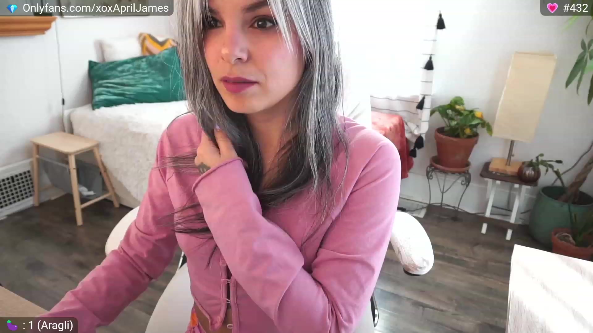 Gallery image thumbnail from AprilJames's myfreecams stream on, 01/28/2023, 18:48 image 2 of 20