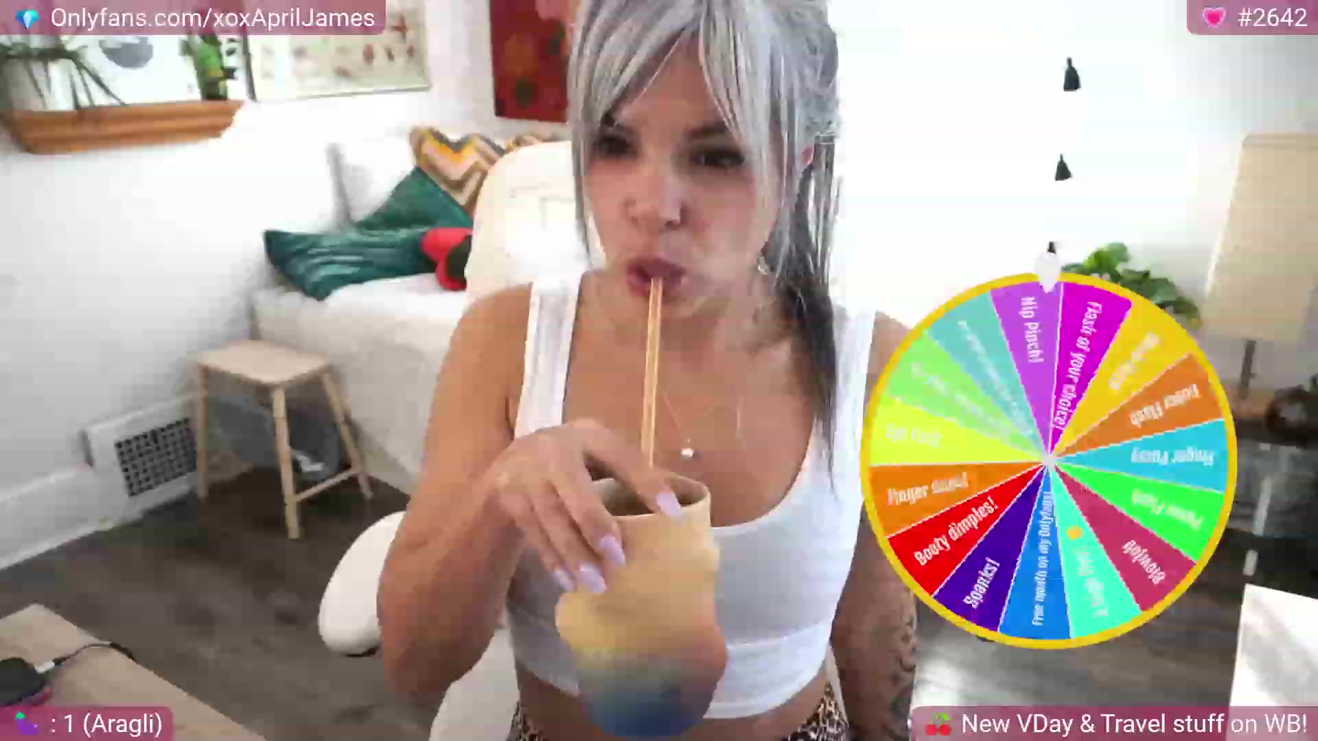 Gallery image thumbnail from AprilJames's myfreecams stream on, 02/01/2023, 18:34 image 1 of 20